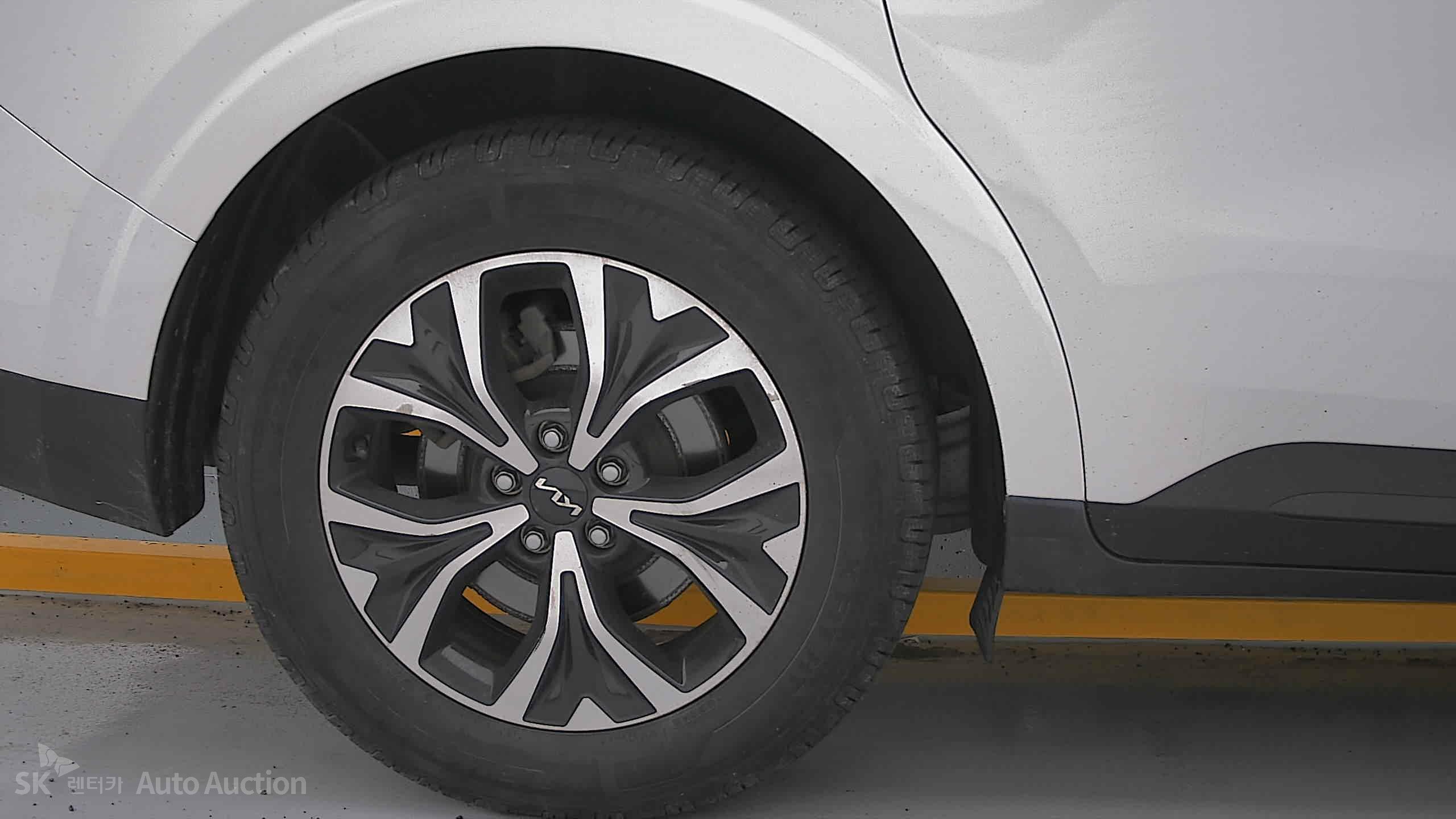 2023 - kia carnival