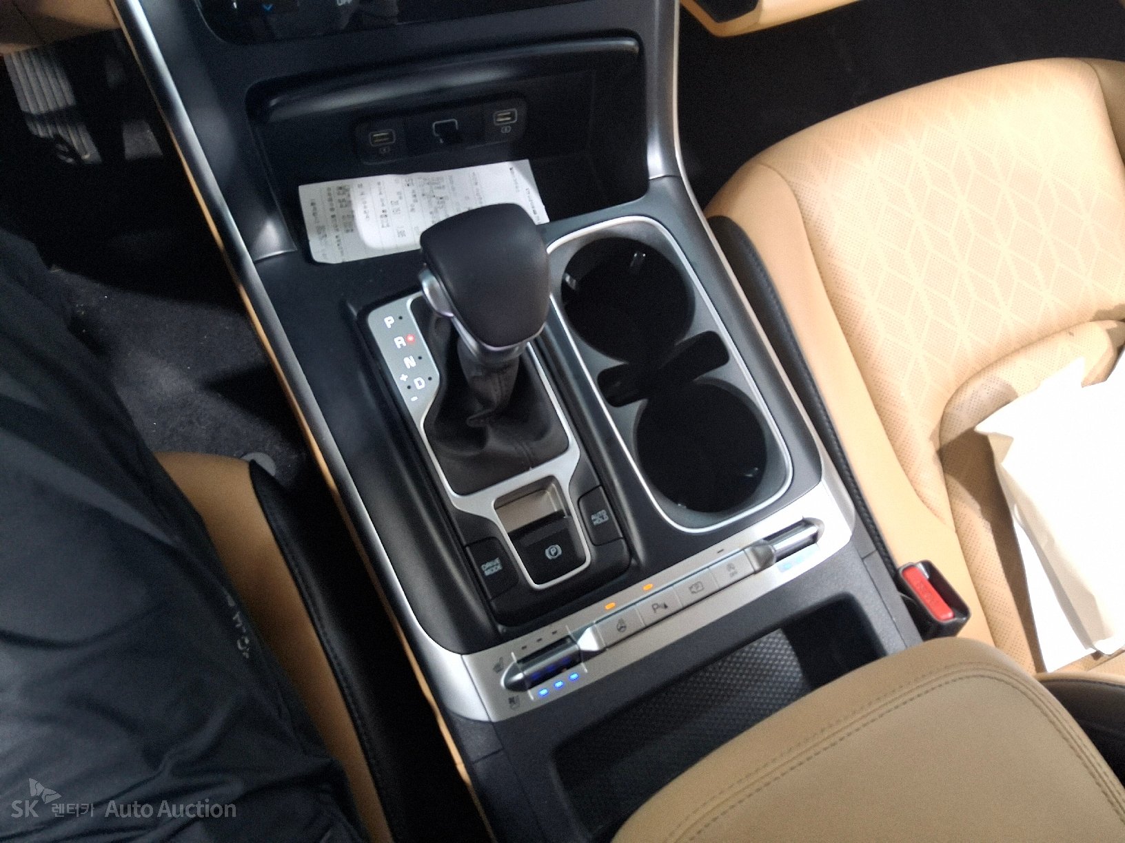 2023 - kia carnival