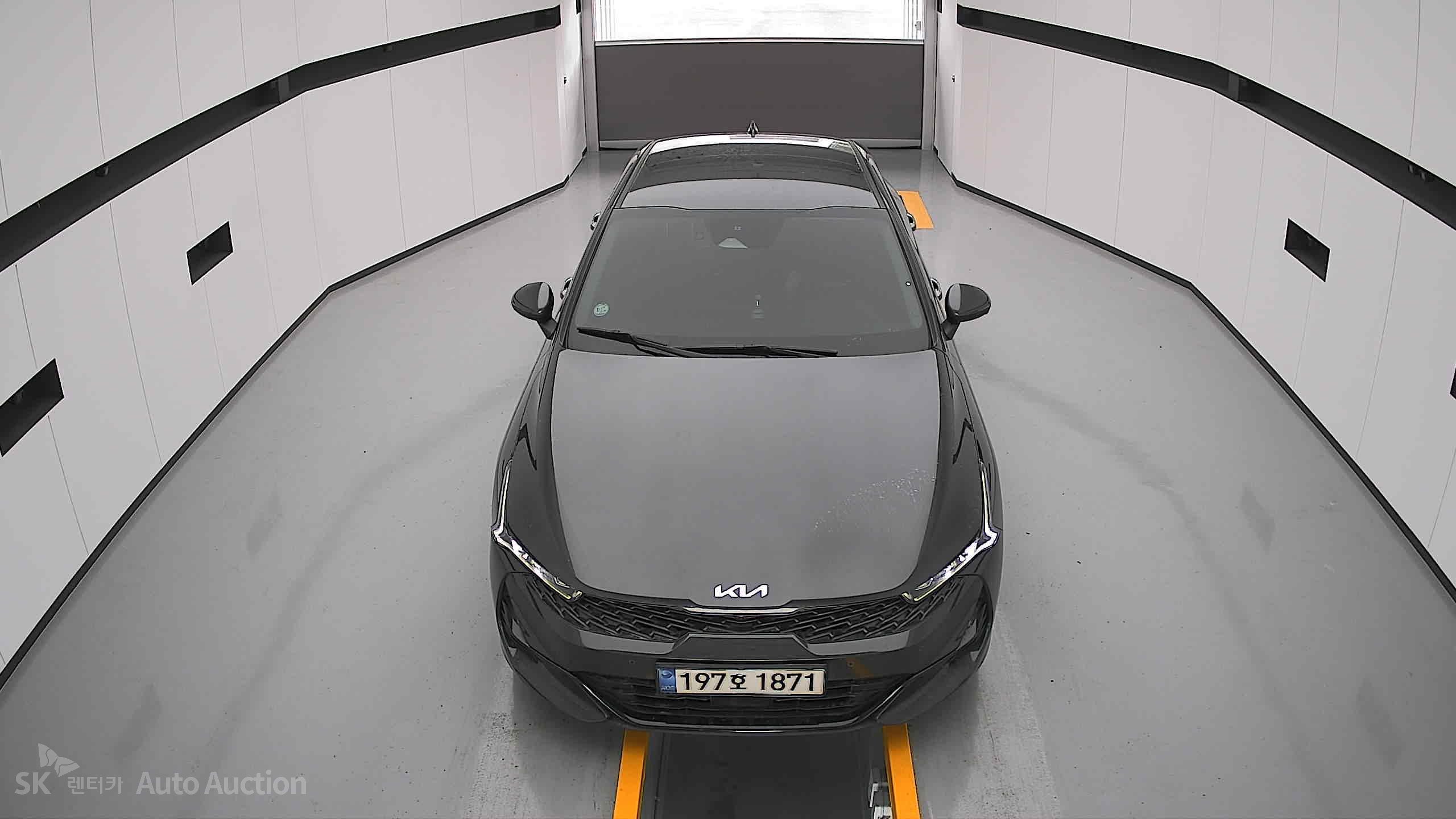 2022 - kia k5
