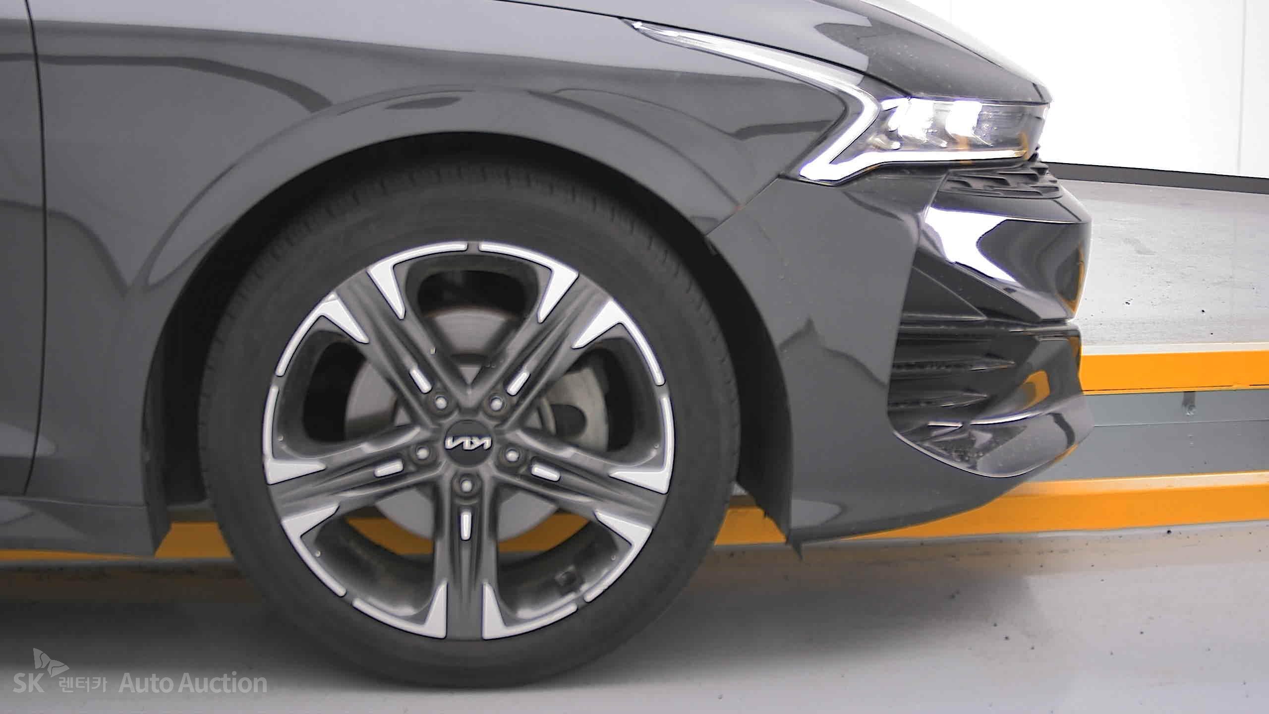2022 - kia k5