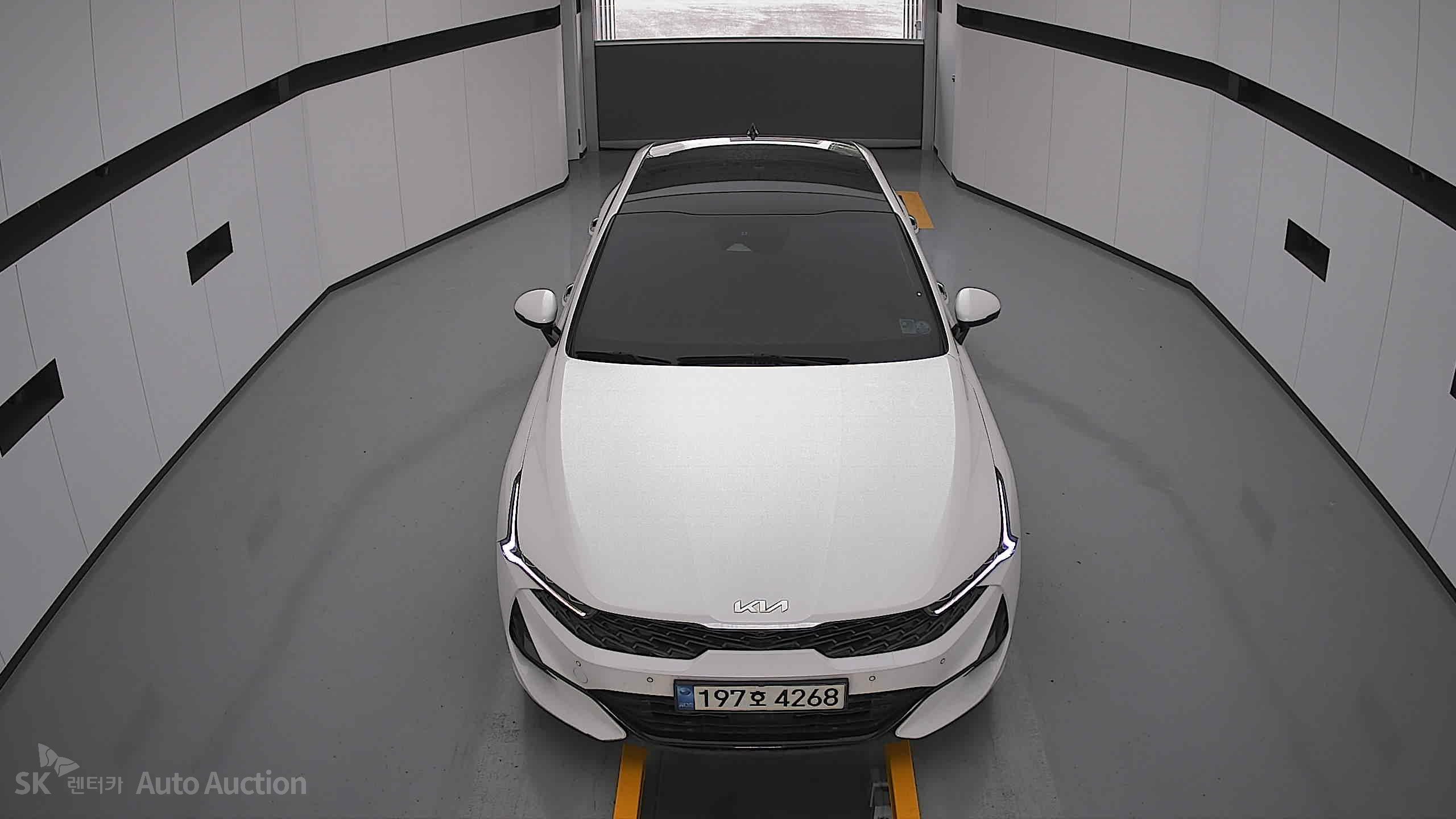 2022 - kia k5