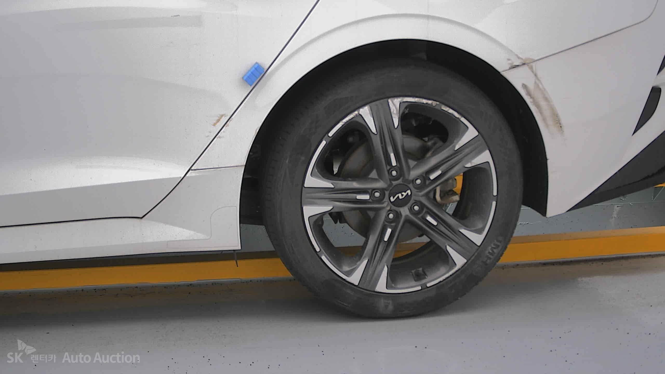 2022 - kia k5