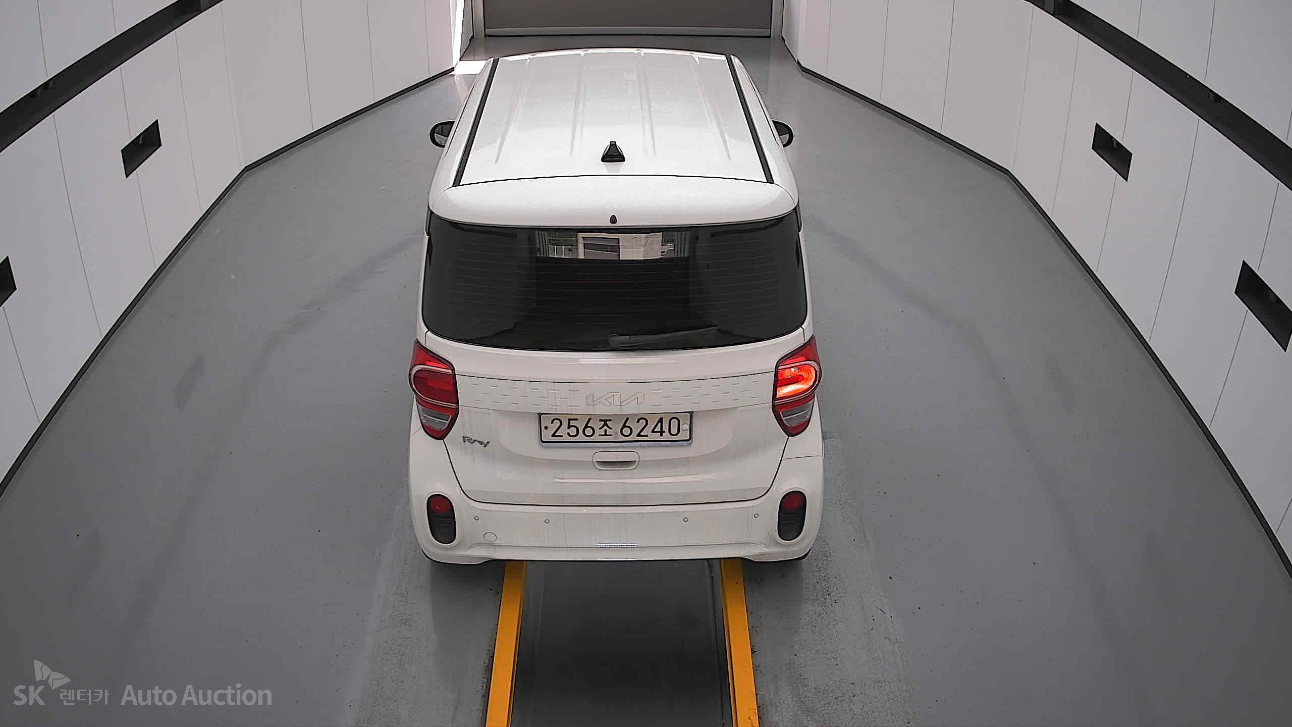 2022 - kia ray