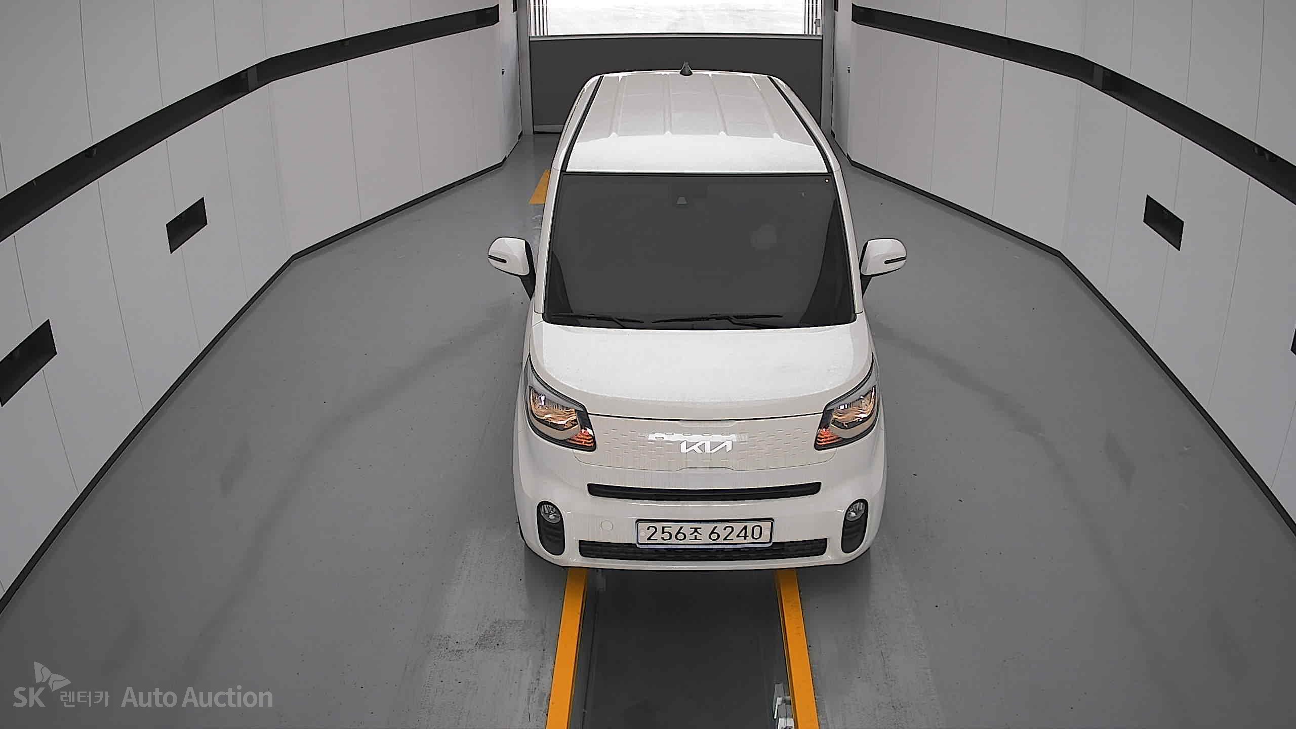 2022 - kia ray