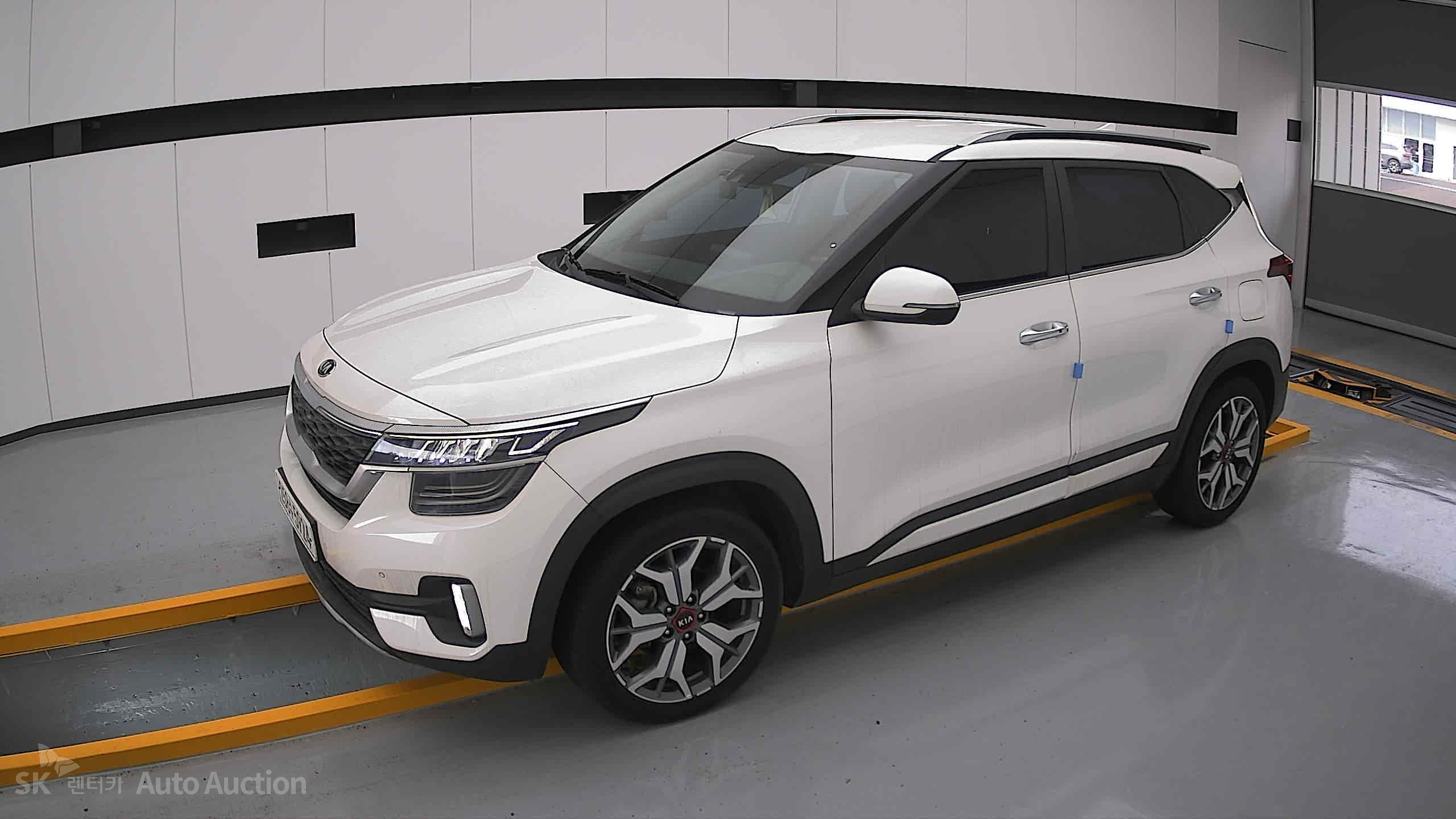 2020 - kia seltos