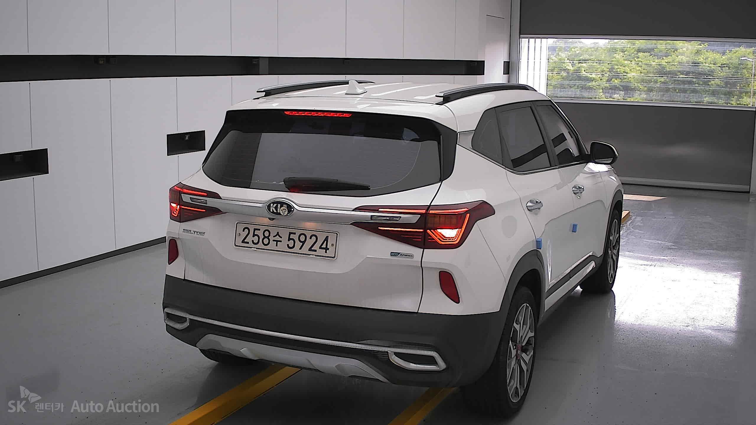 2020 - kia seltos