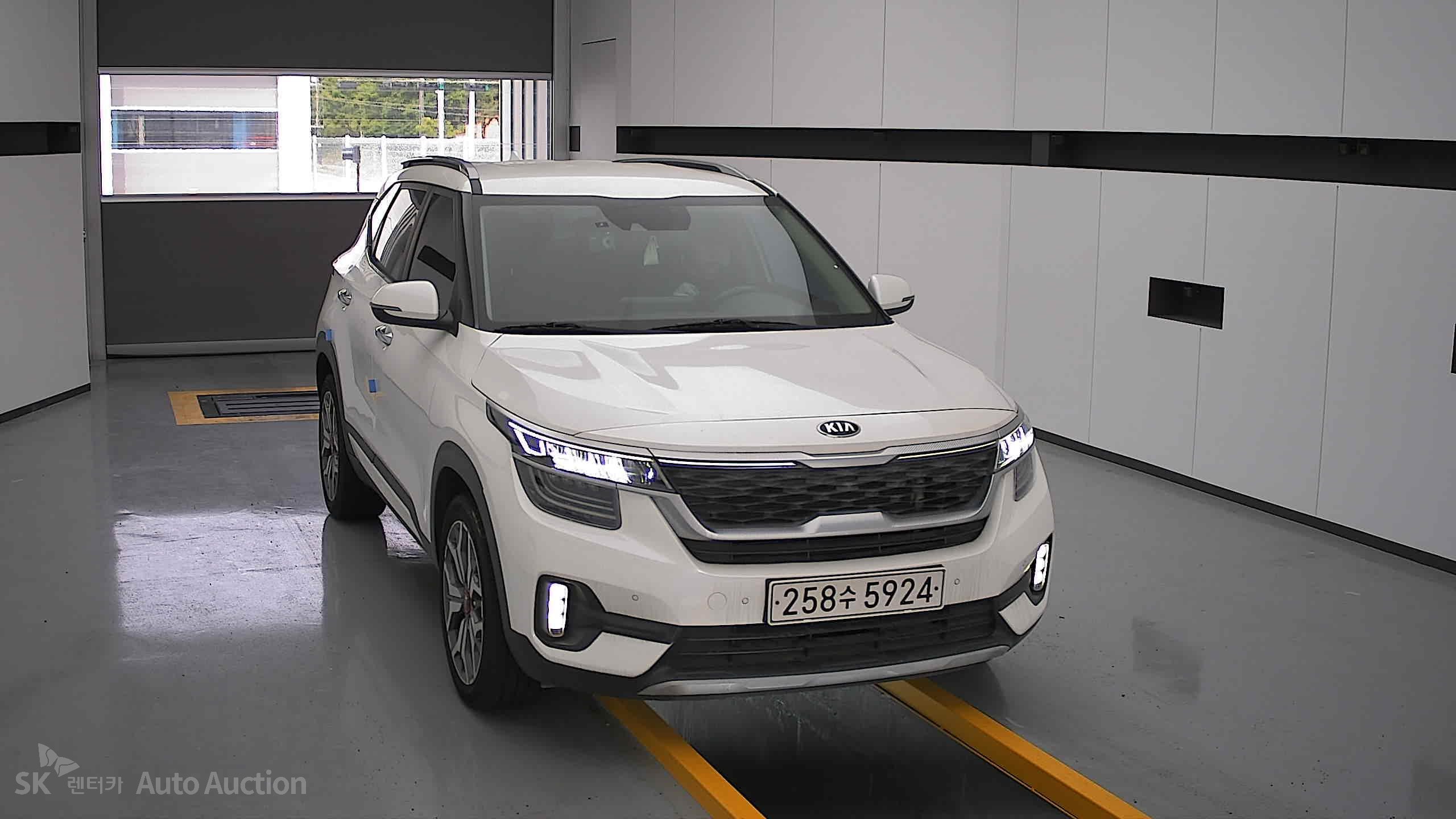 2020 - kia seltos