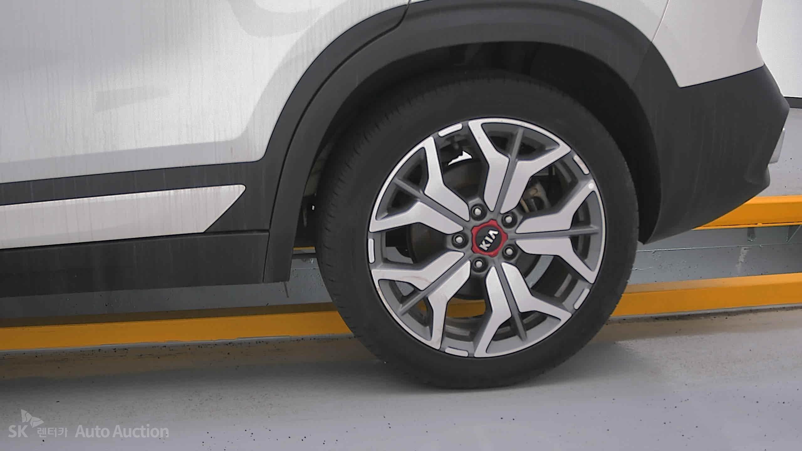 2020 - kia seltos
