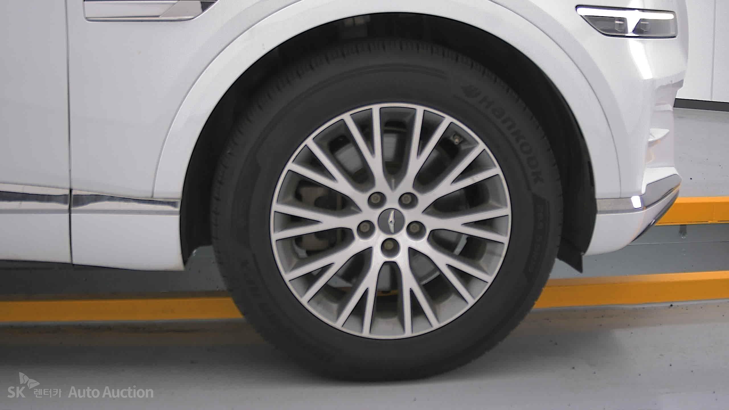 2020 - genesis gv80