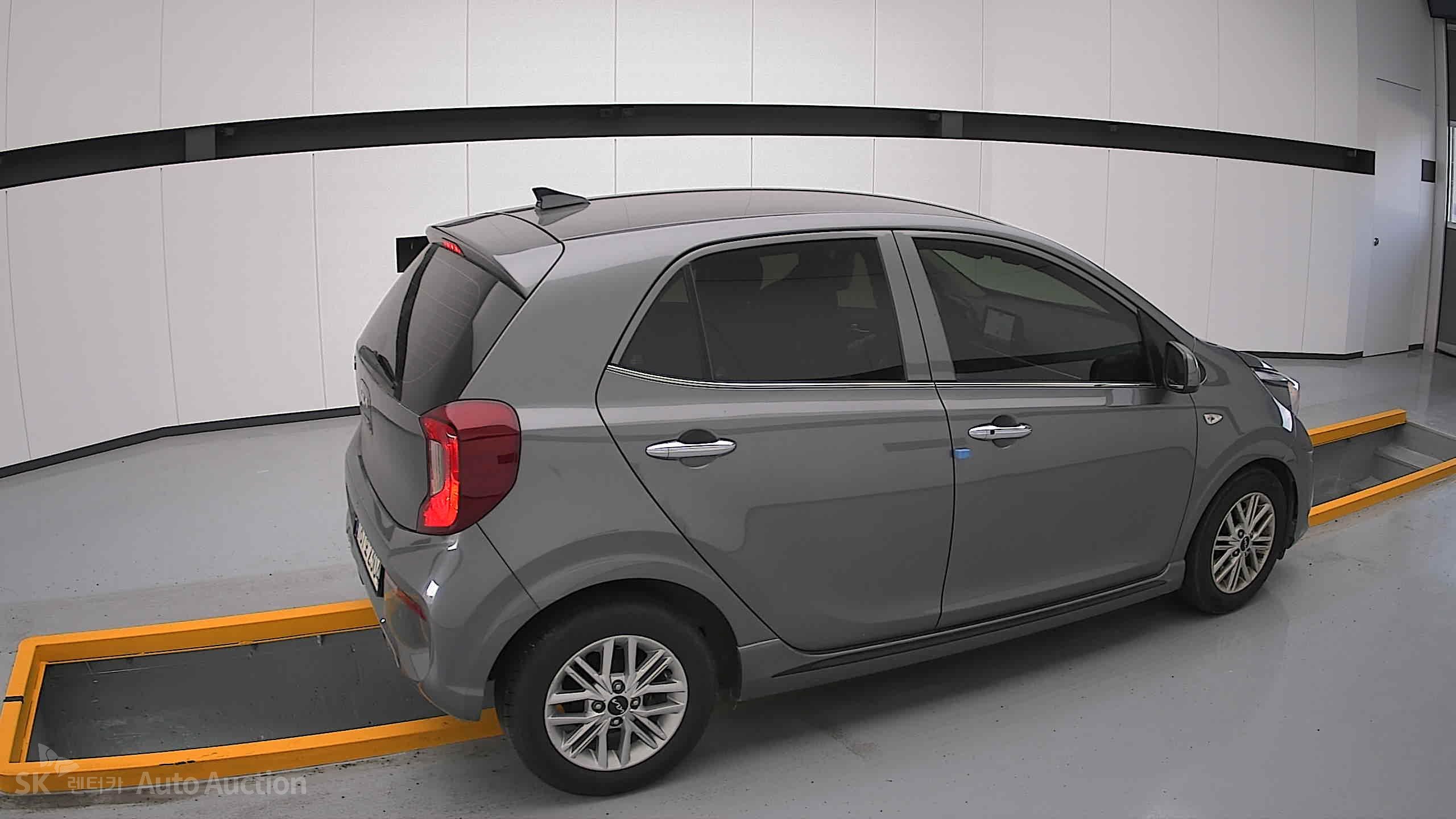 2022 - kia morning