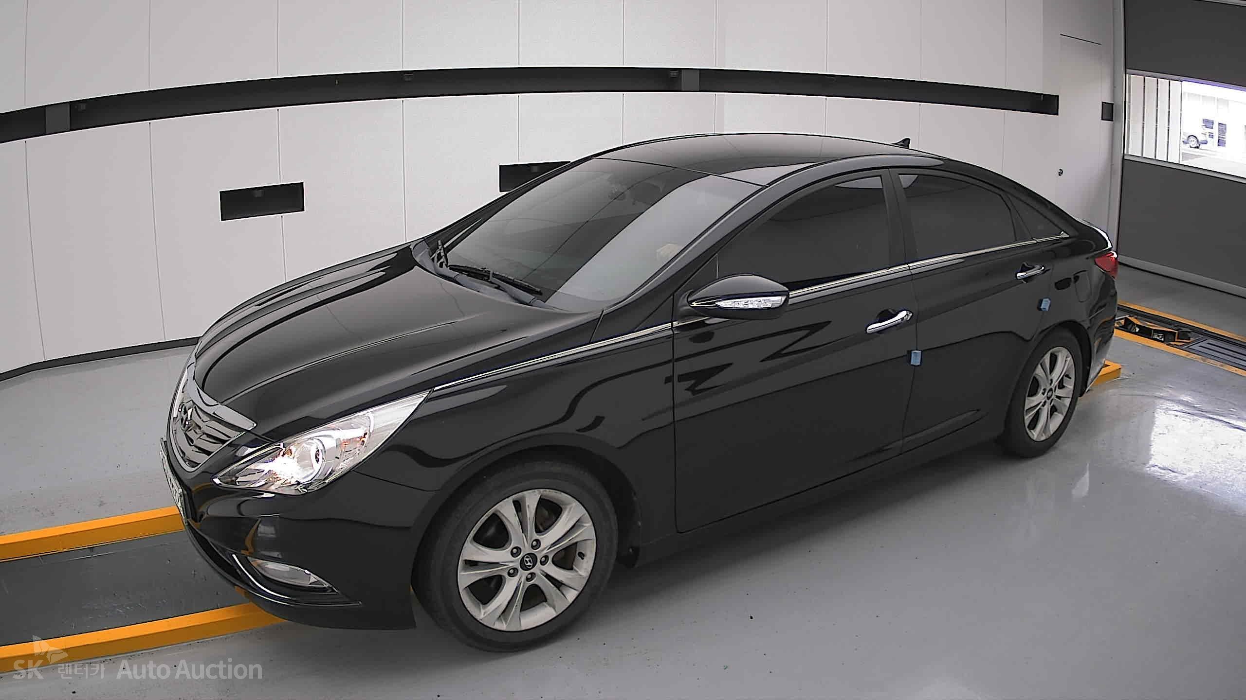 2011 - hyundai sonata