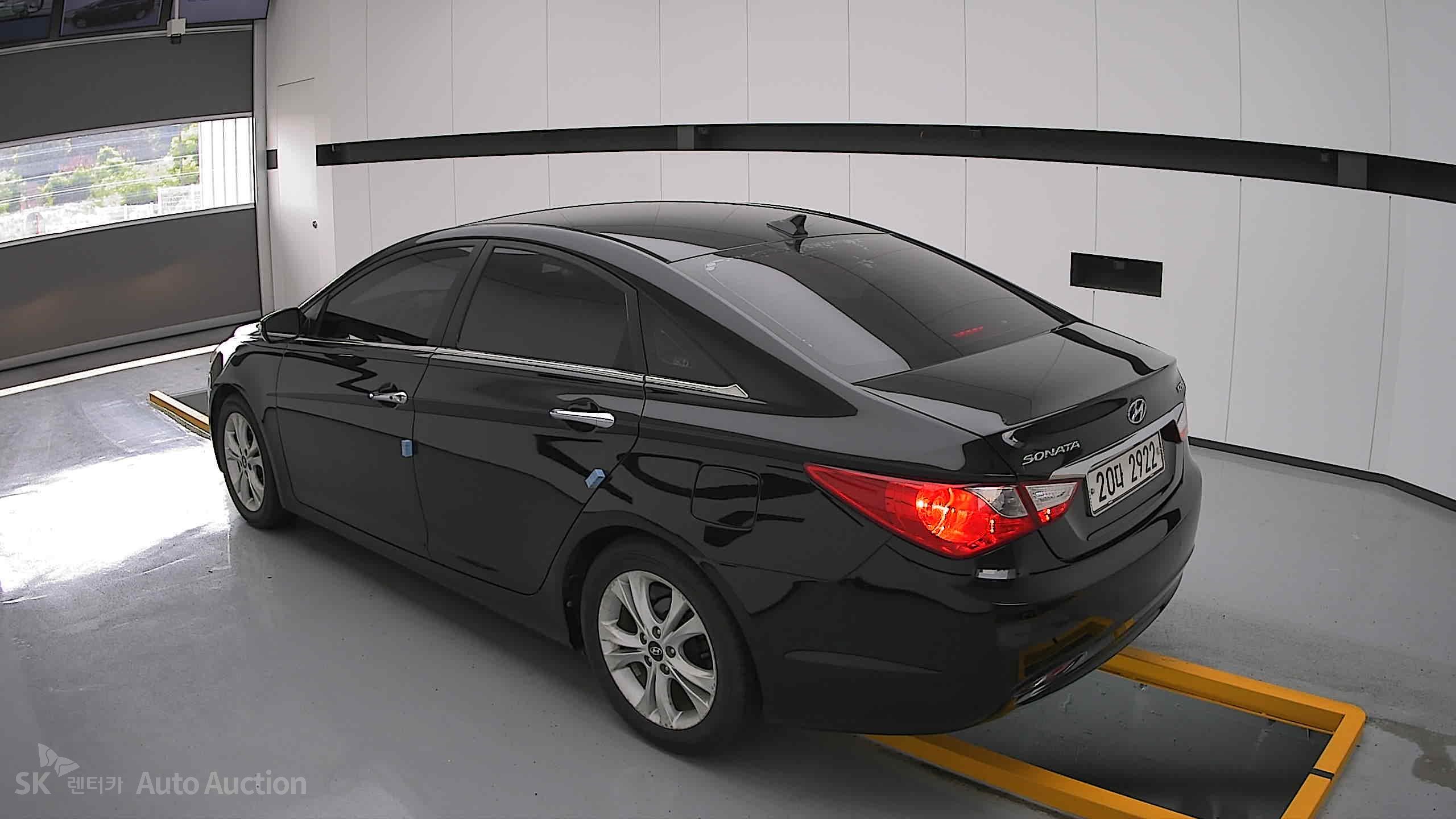 2011 - hyundai sonata