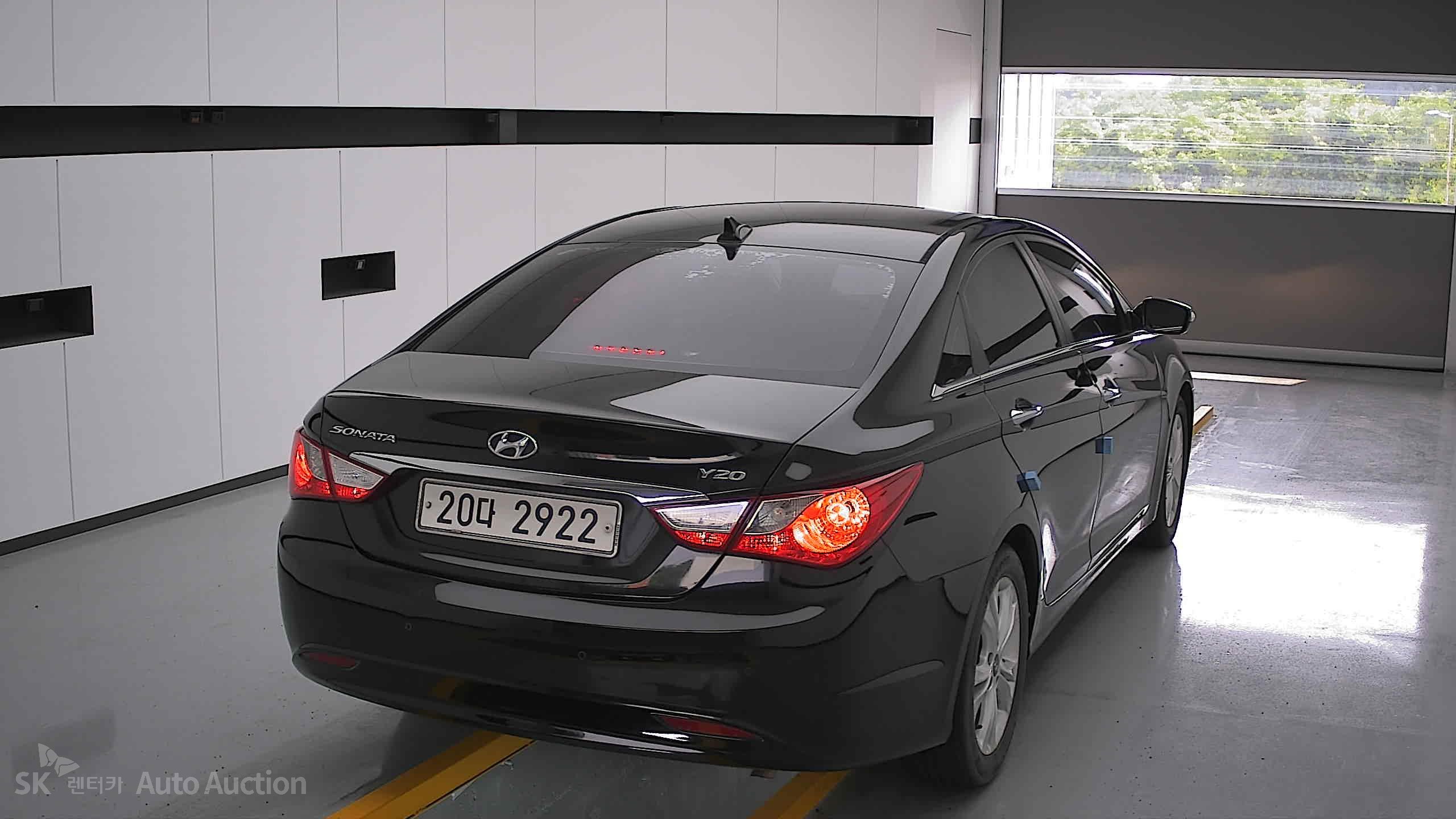 2011 - hyundai sonata
