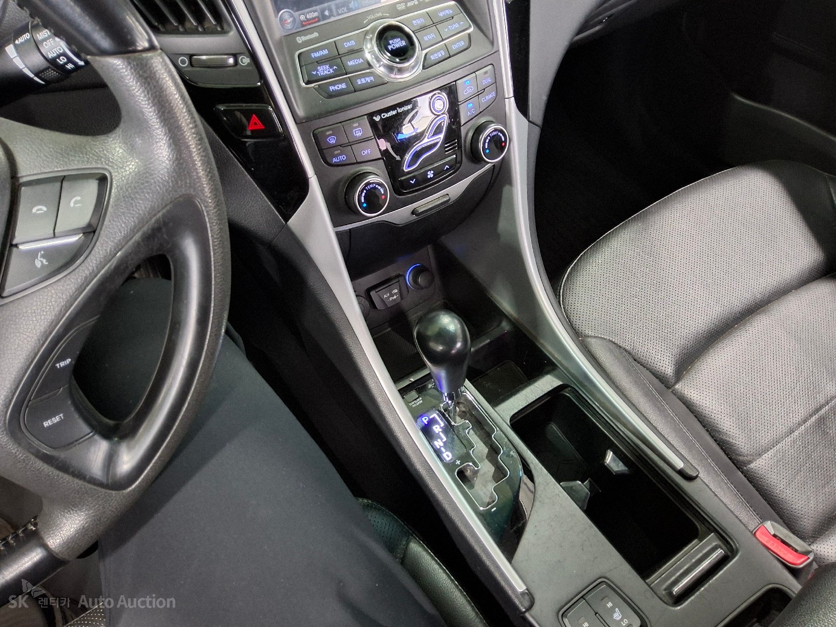 2011 - hyundai sonata