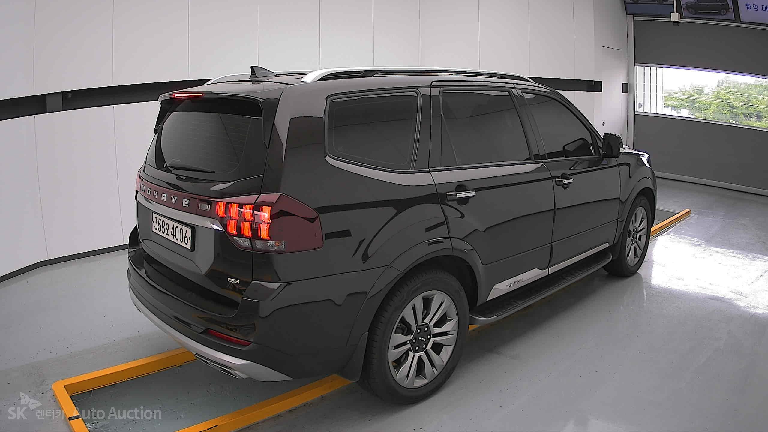 2023 - kia mohave
