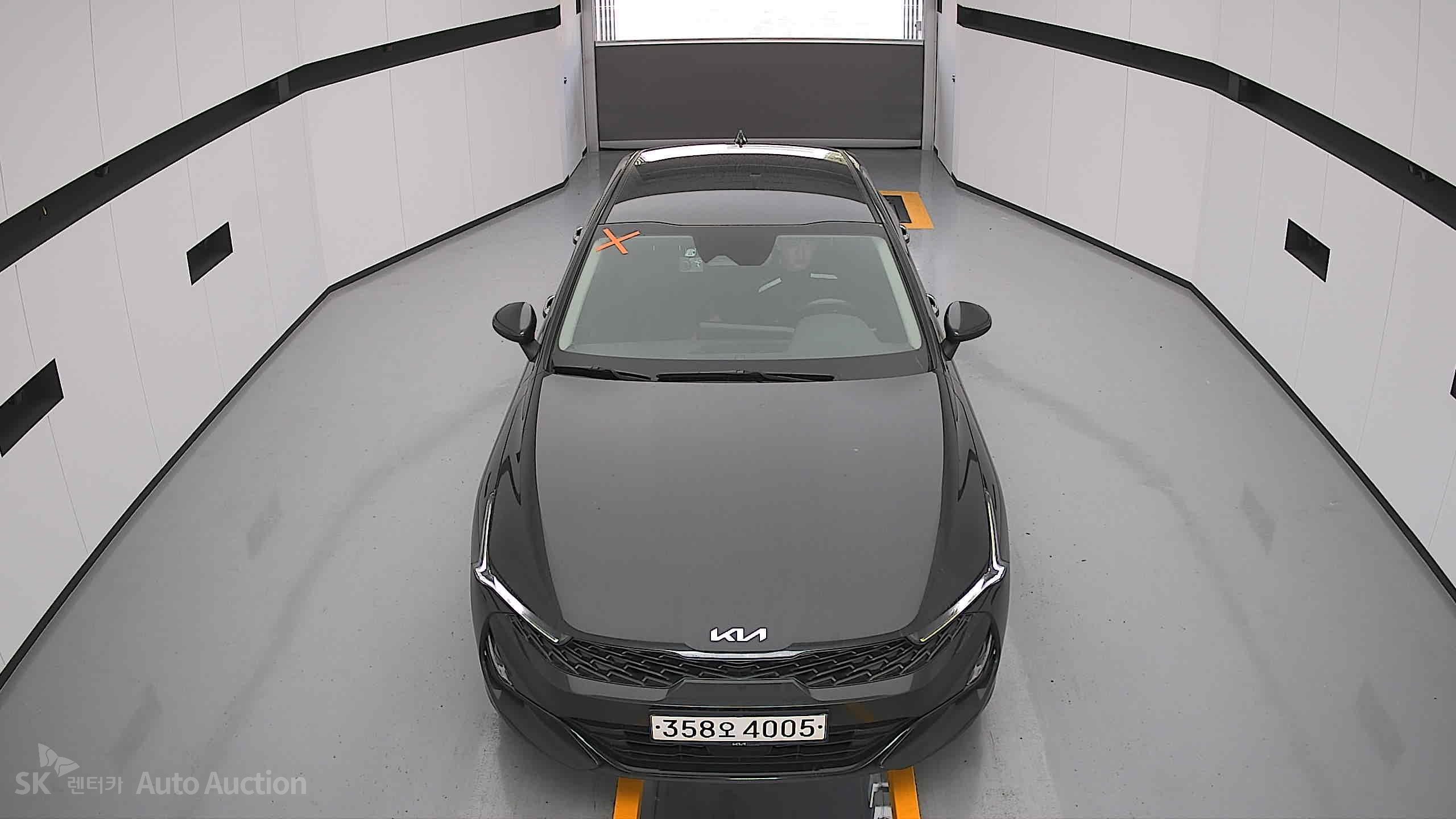 2022 - kia k5