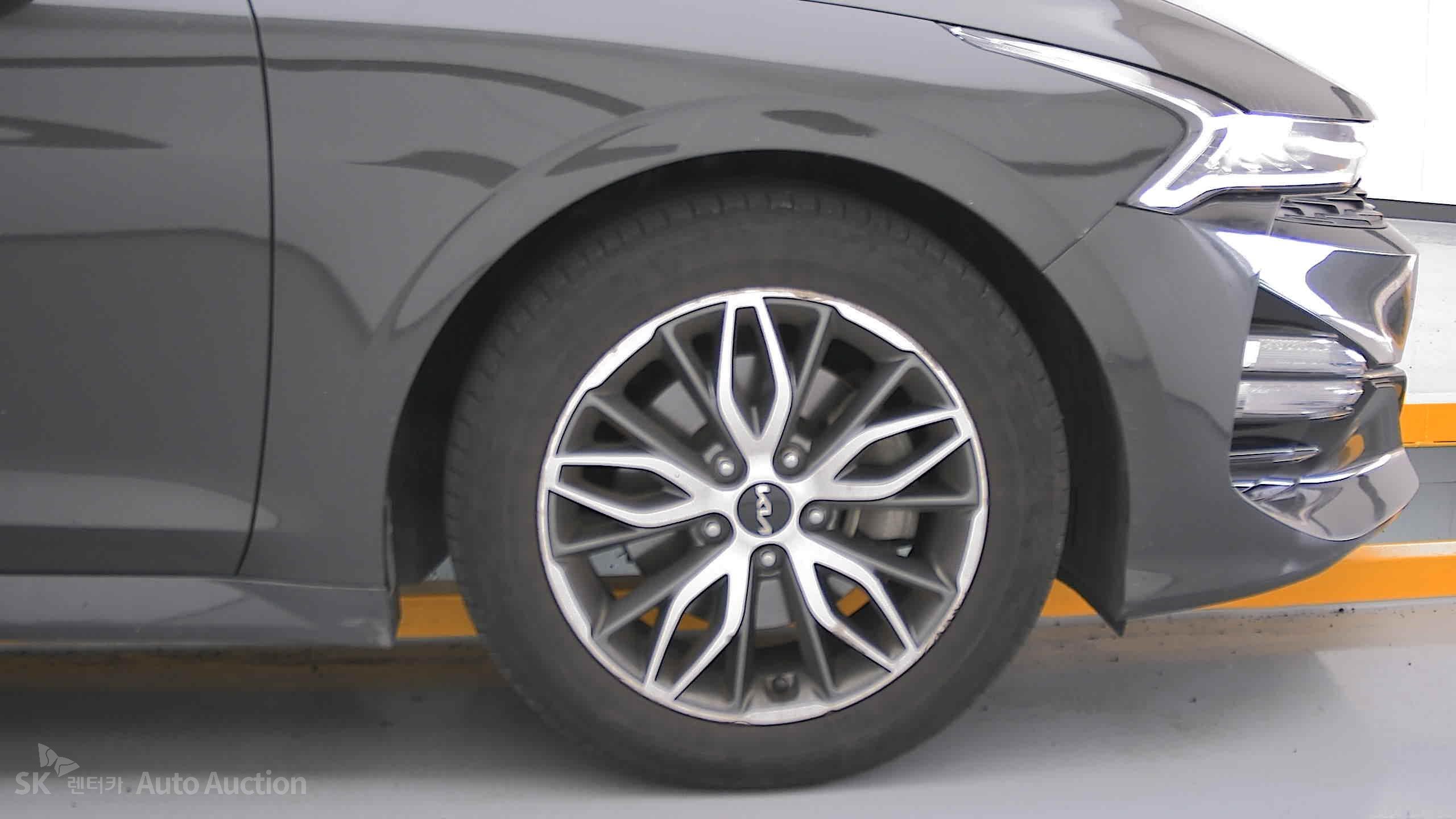 2022 - kia k5