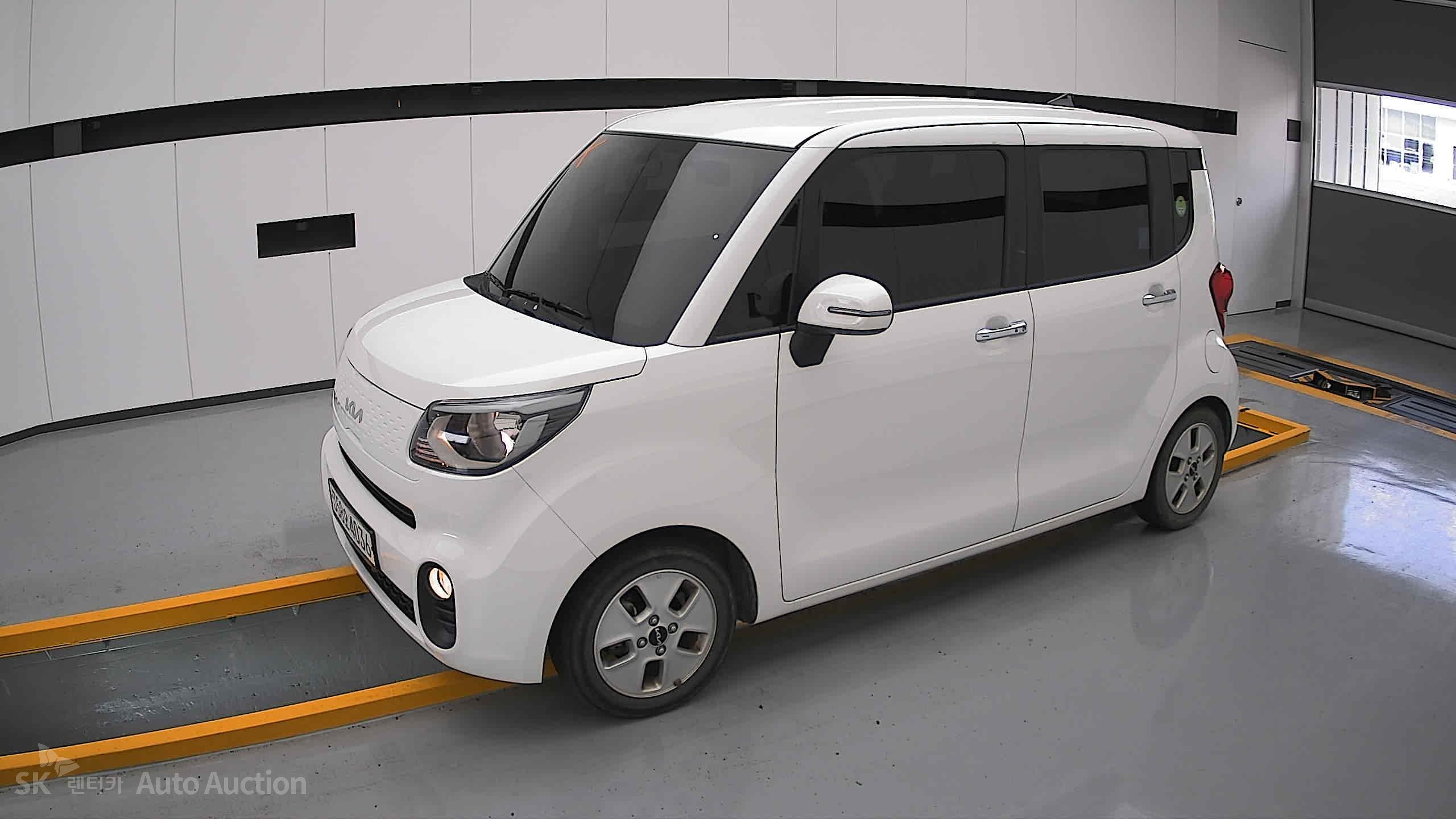 2022 - kia ray