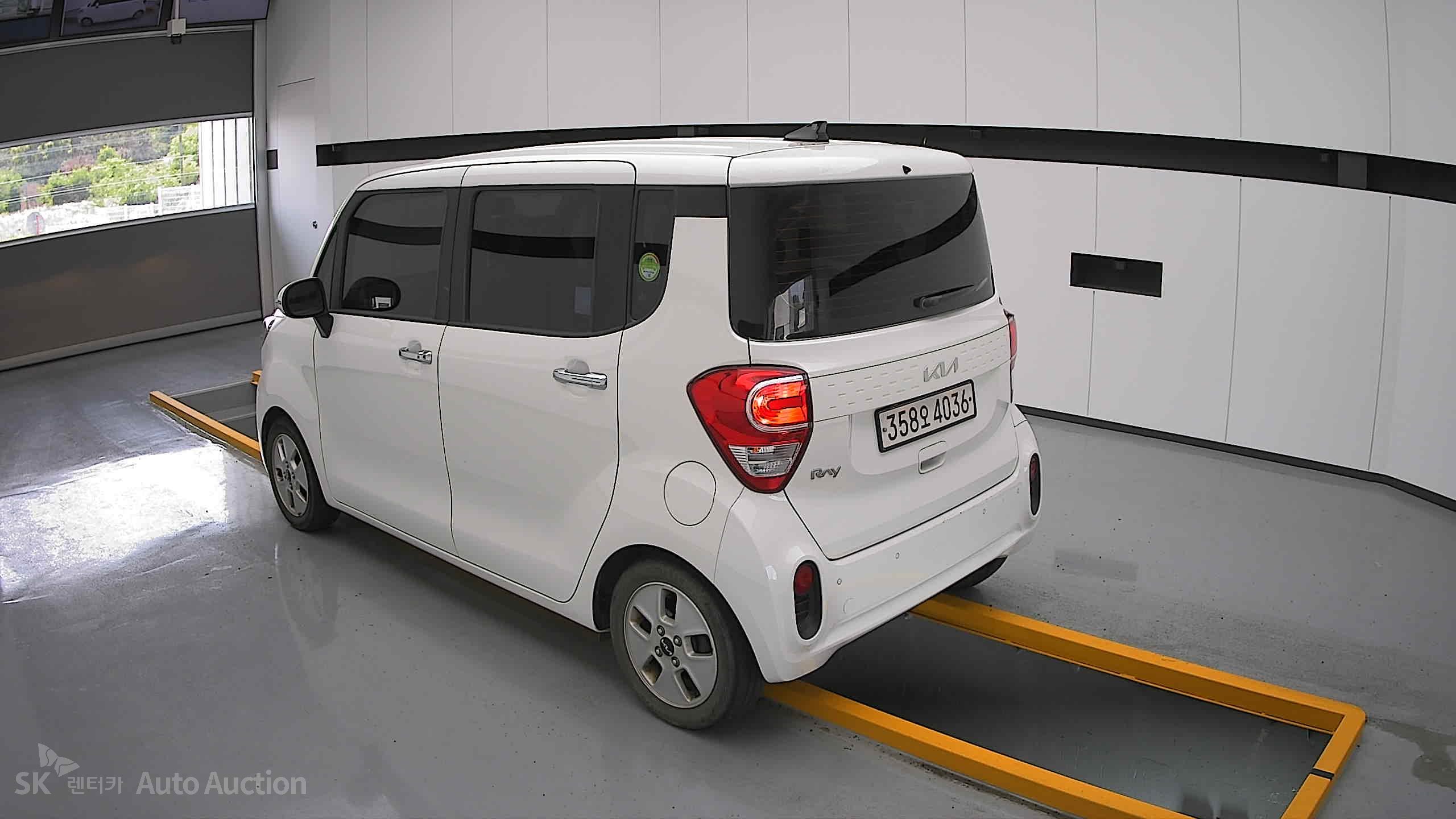 2022 - kia ray