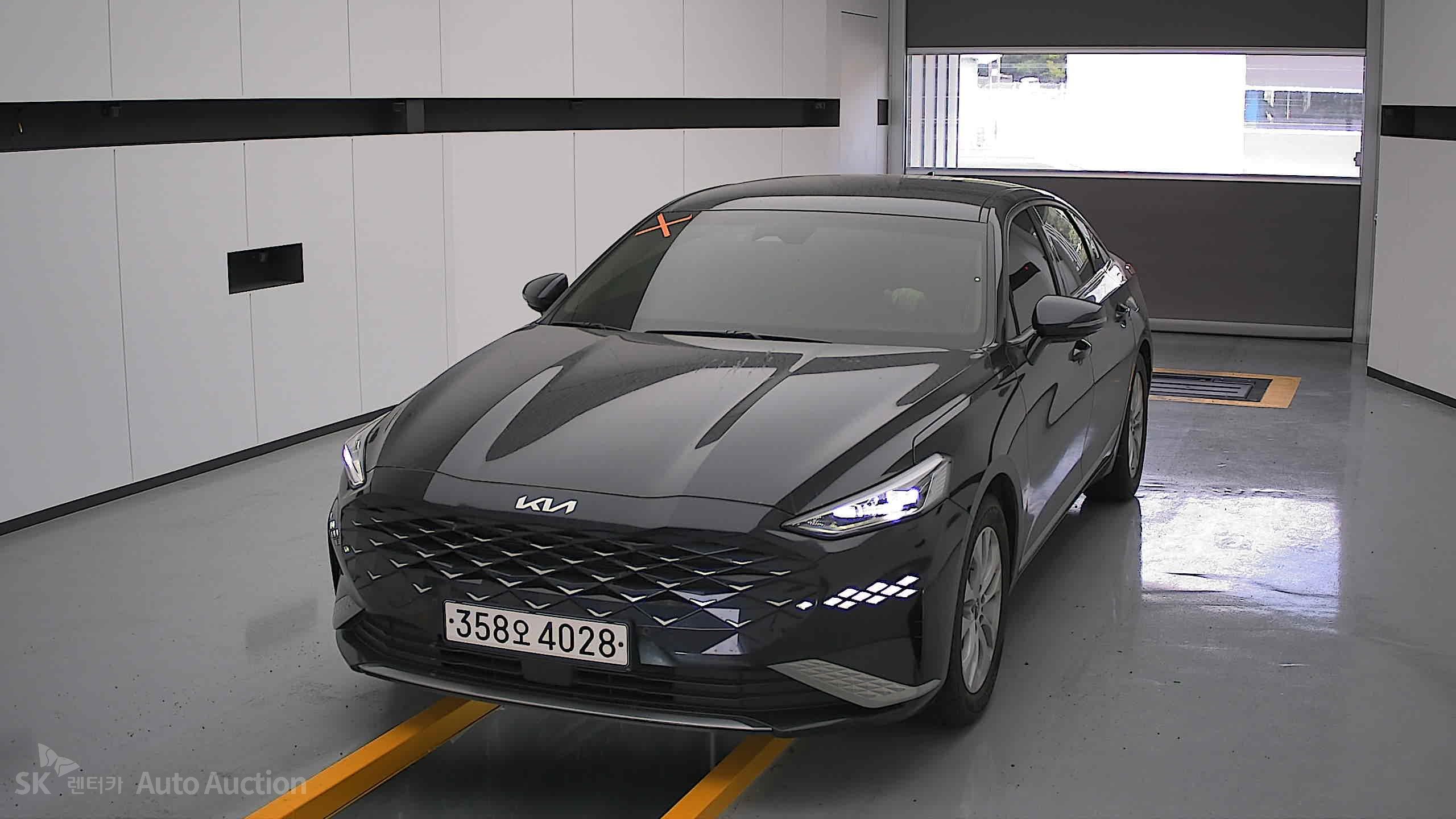 2023 - kia k8