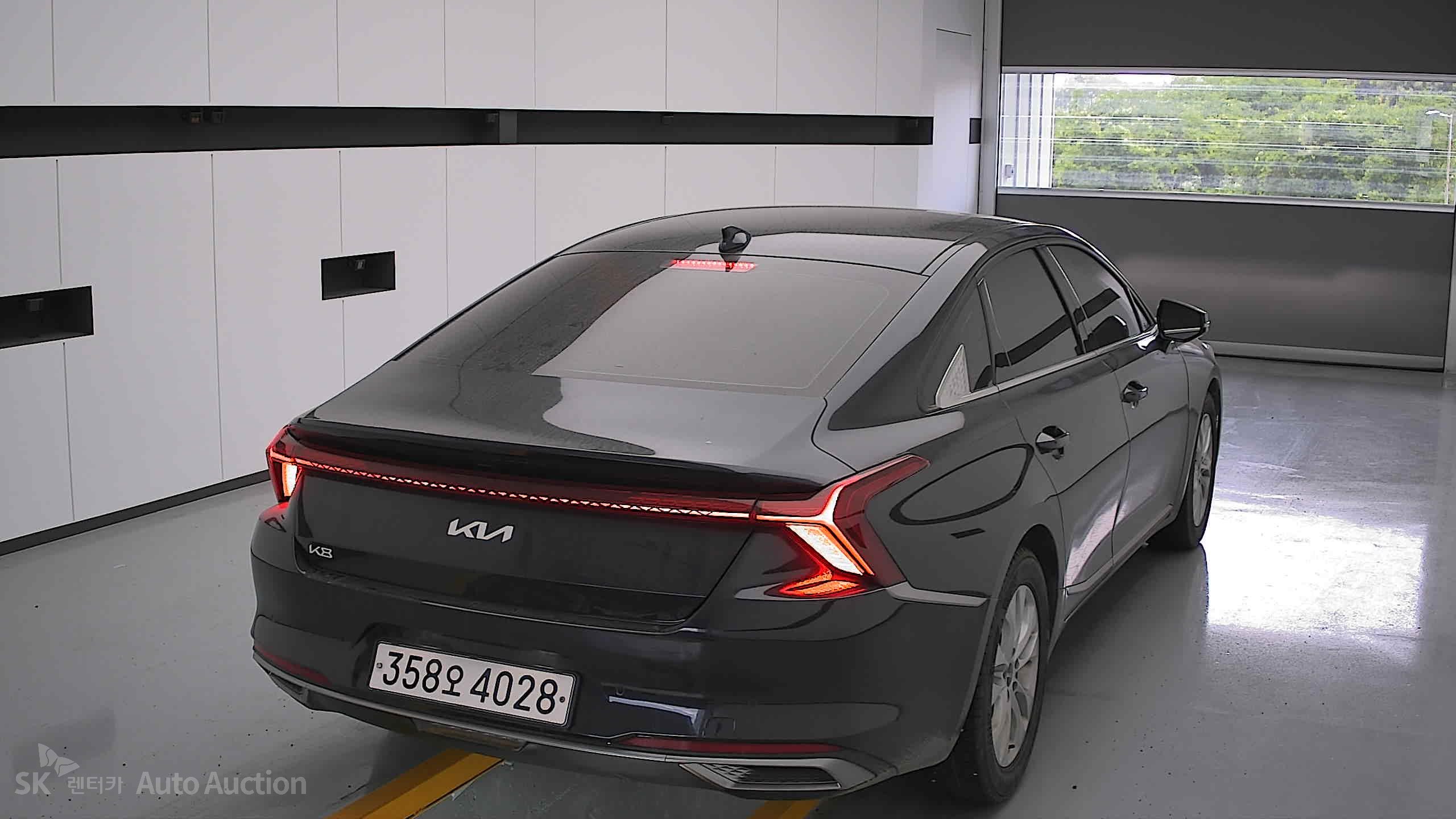 2023 - kia k8