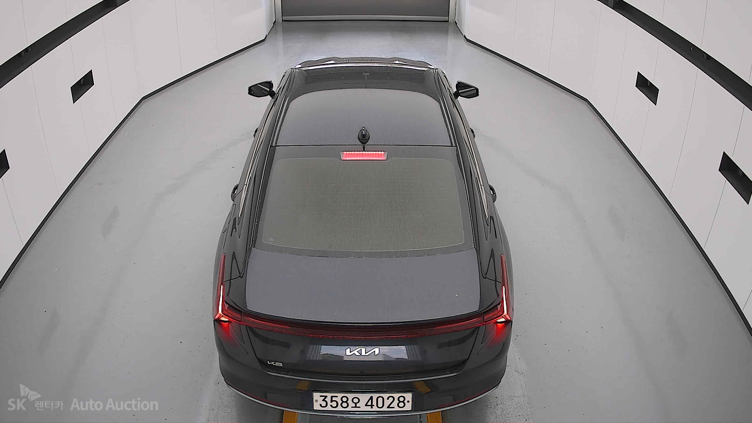 2023 - kia k8