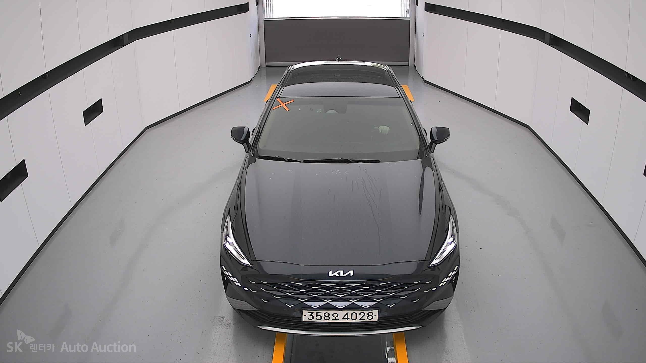 2023 - kia k8