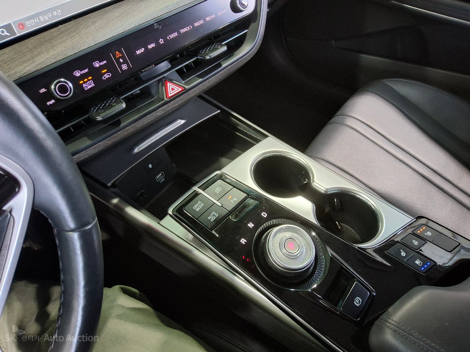 2023 - kia k8