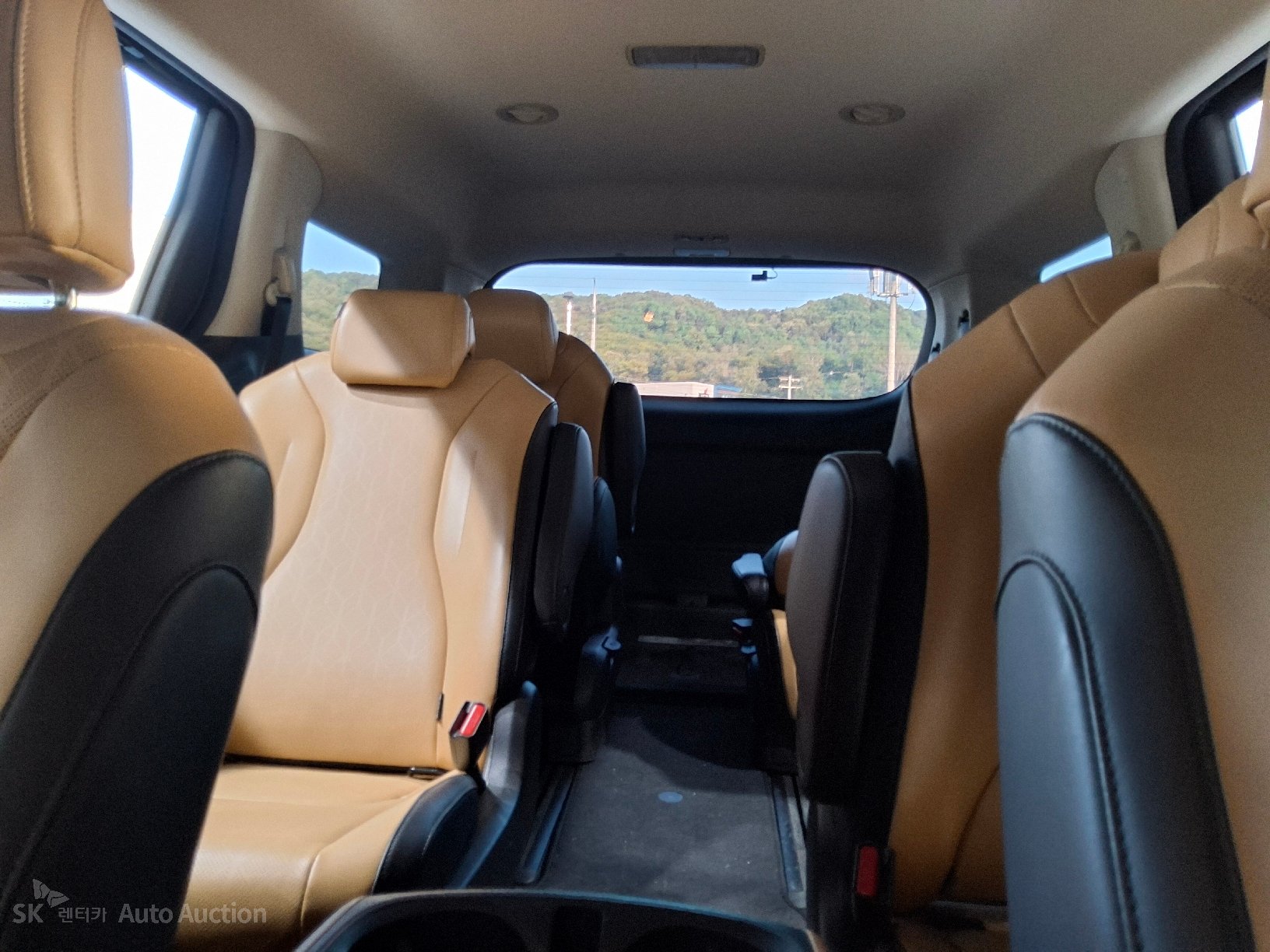 2023 - kia carnival