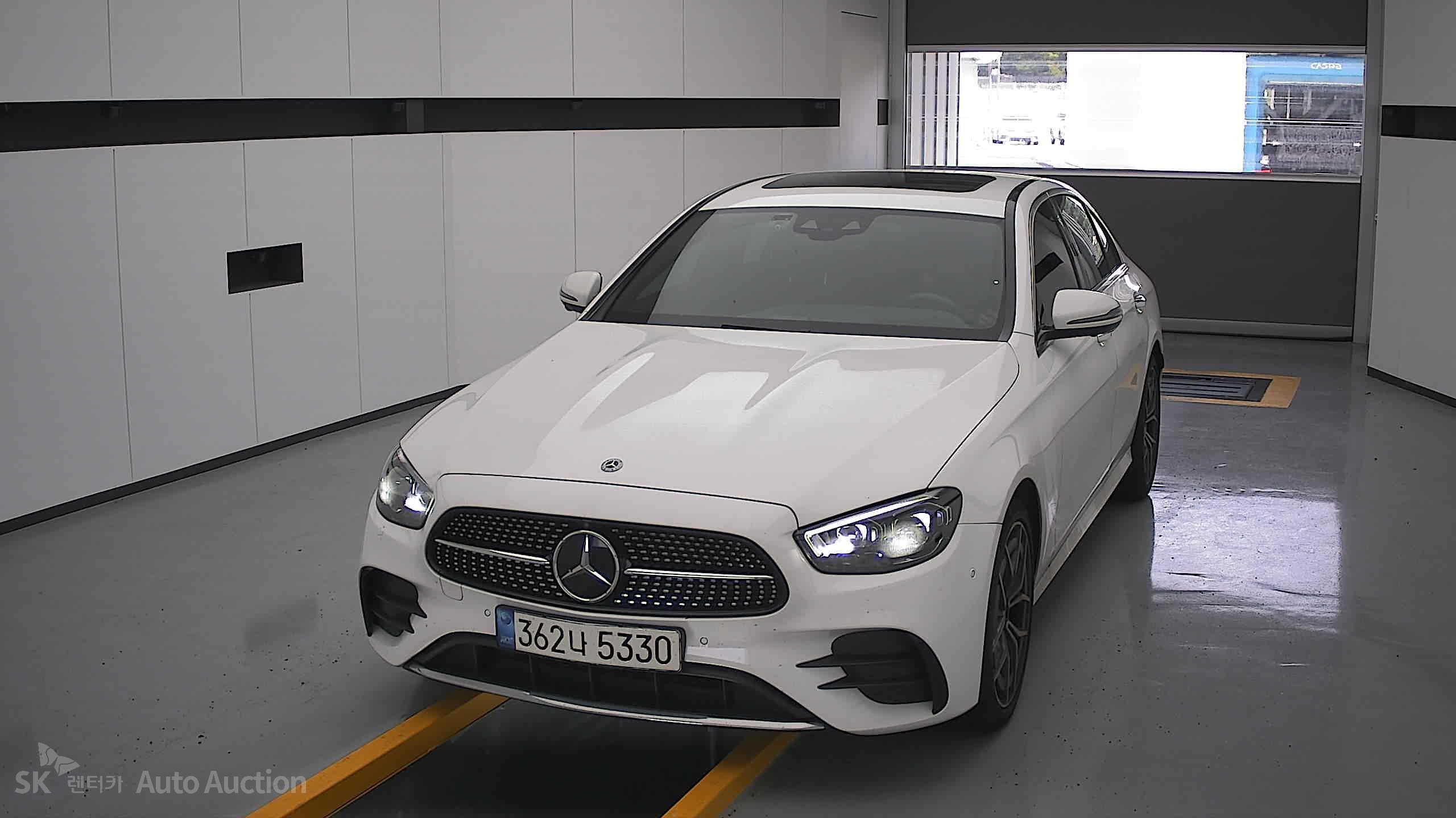 مرسيدس E-Class