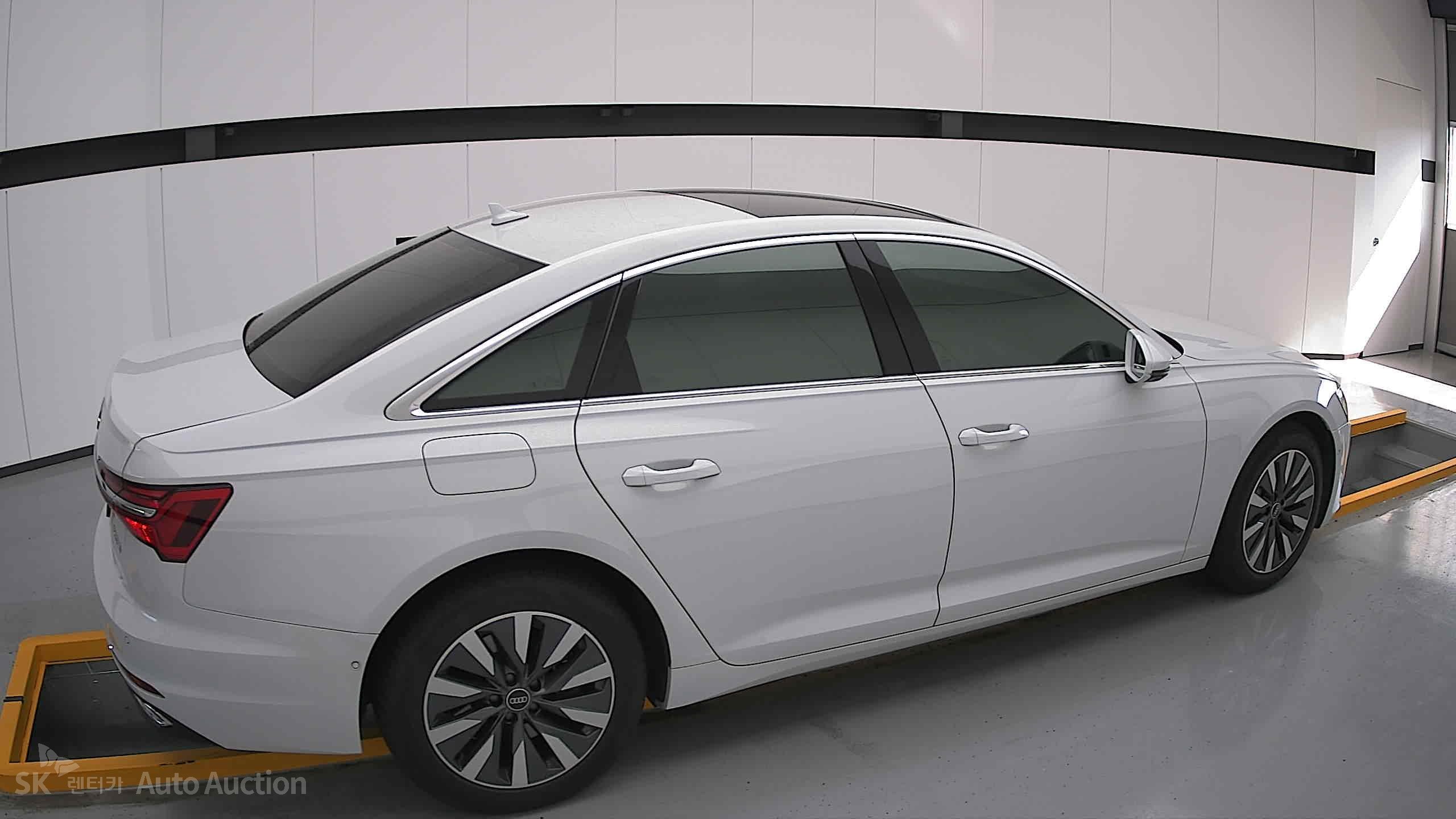 2021 - audi a6