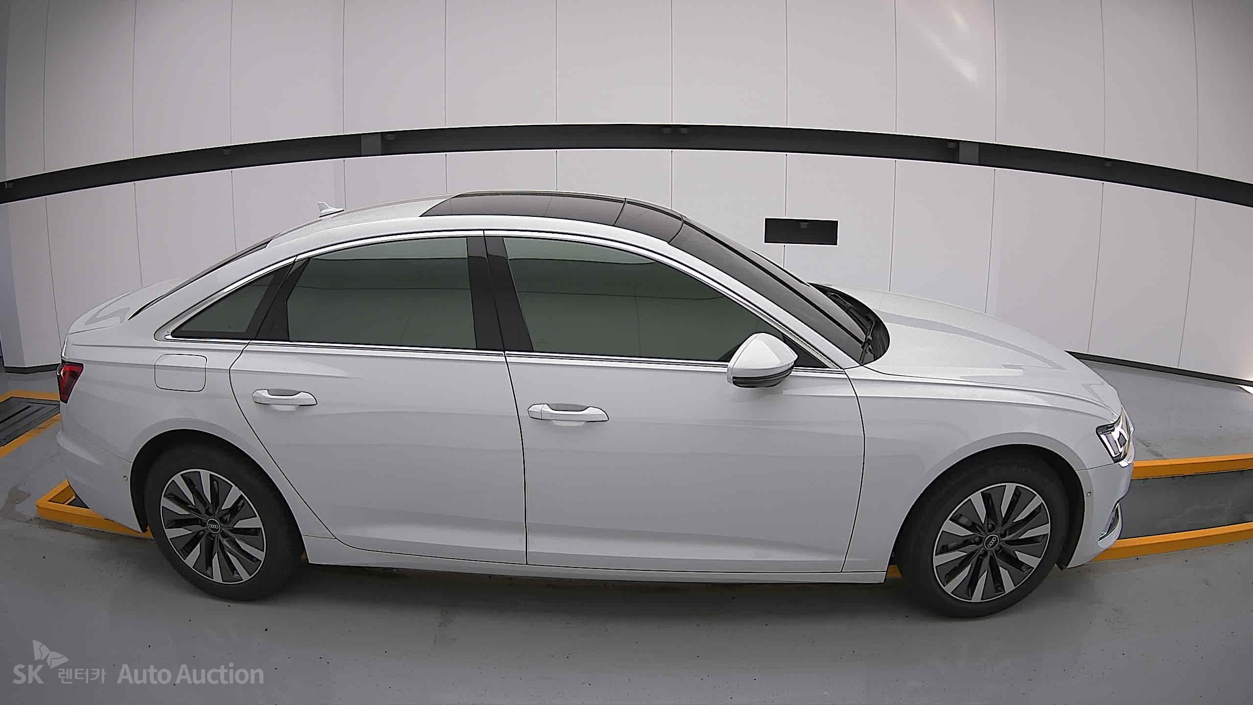2021 - audi a6