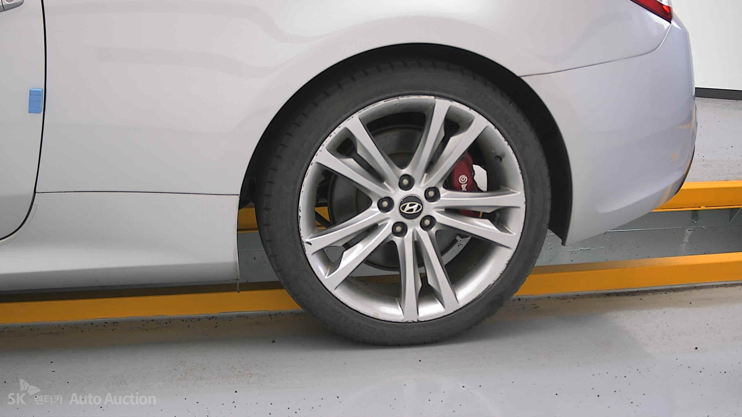 2009 - hyundai 200