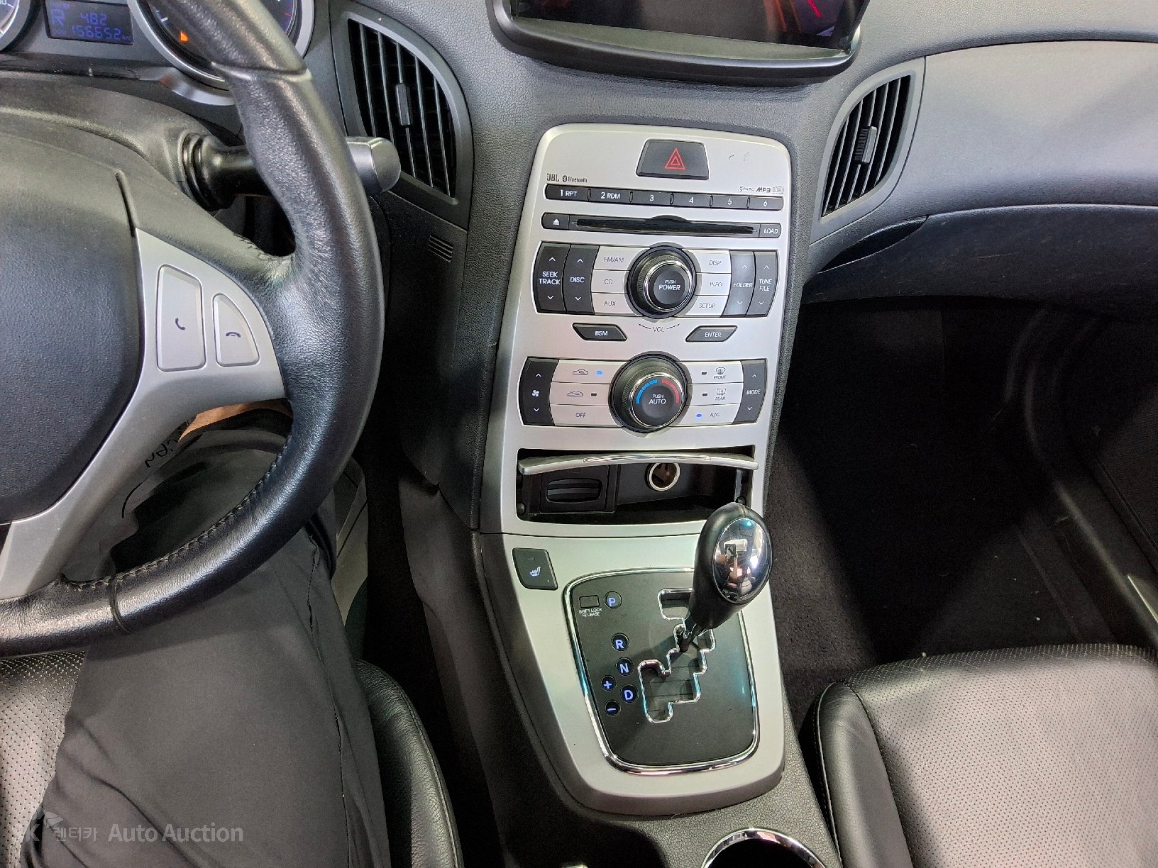 2009 - hyundai 200