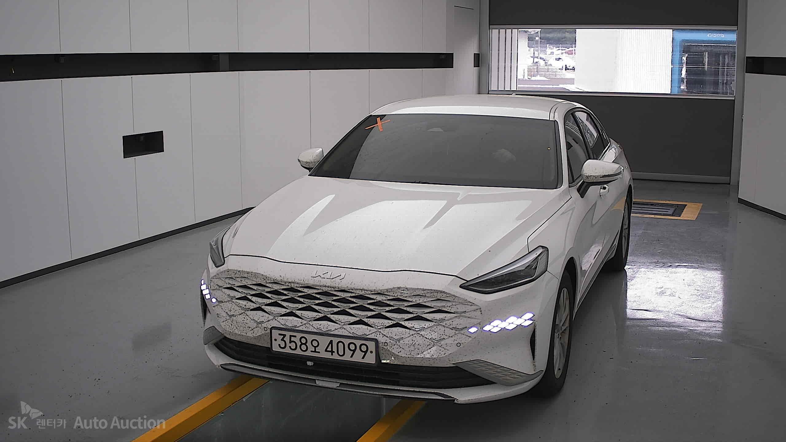 2023 - kia k8