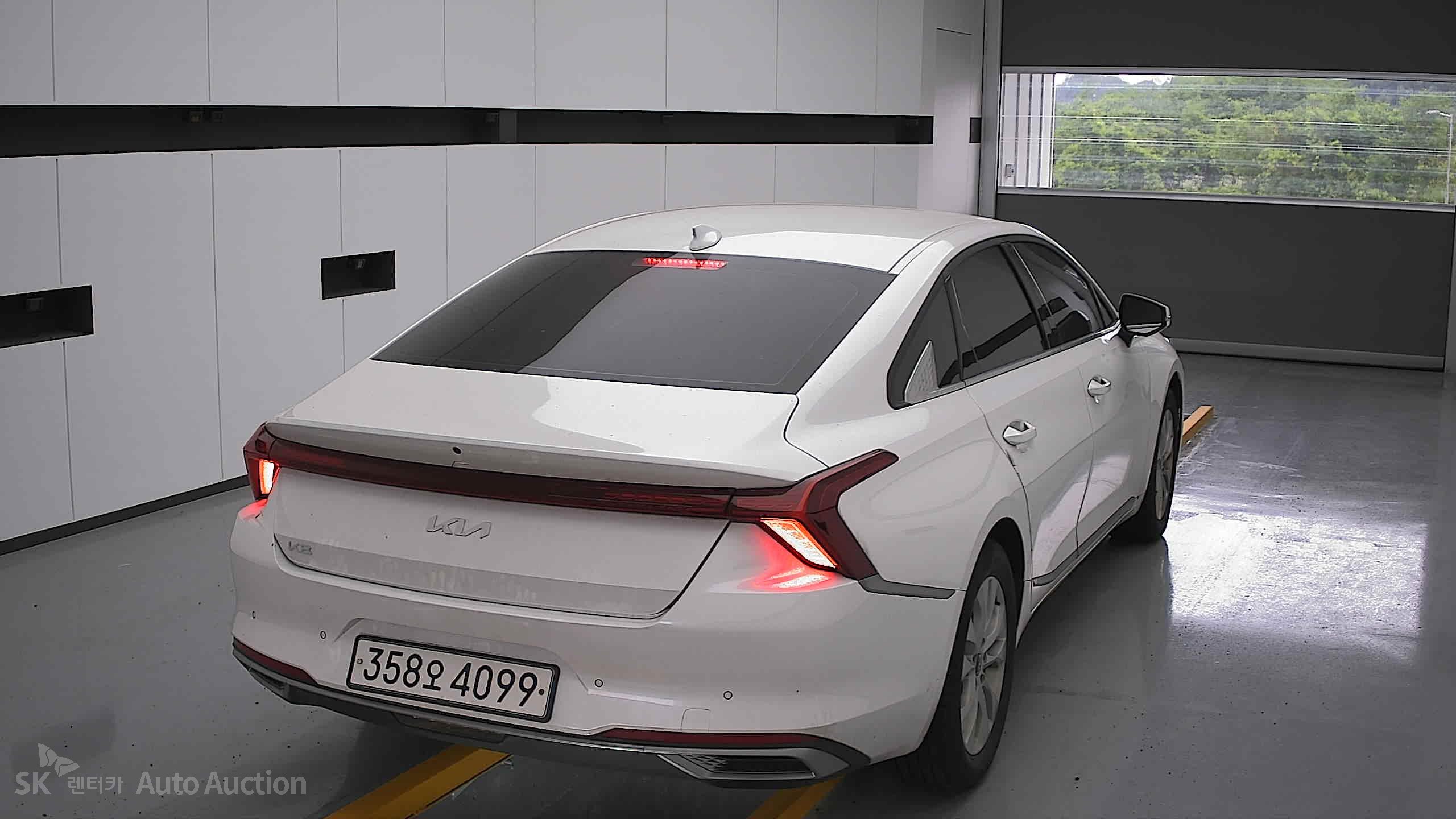 2023 - kia k8