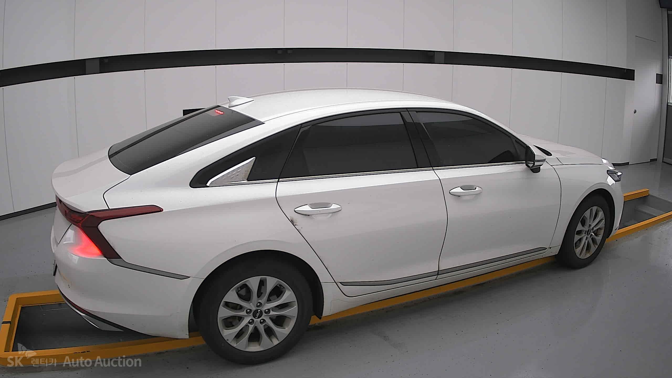 2023 - kia k8
