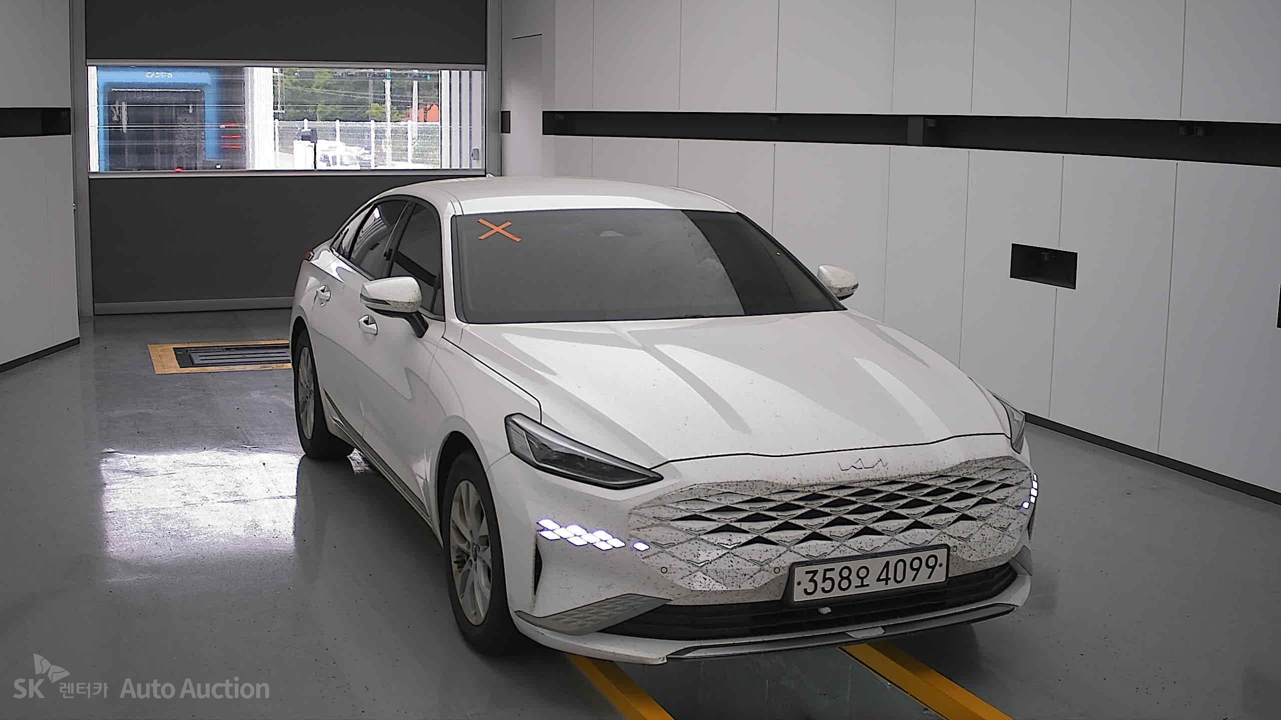 2023 - kia k8