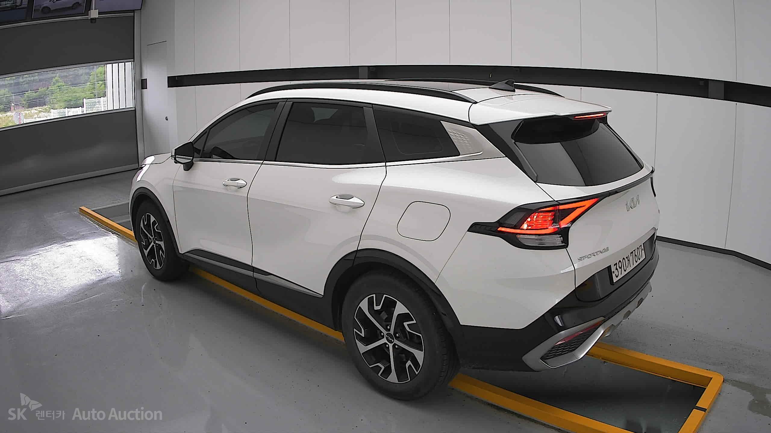 2022 - kia sportage