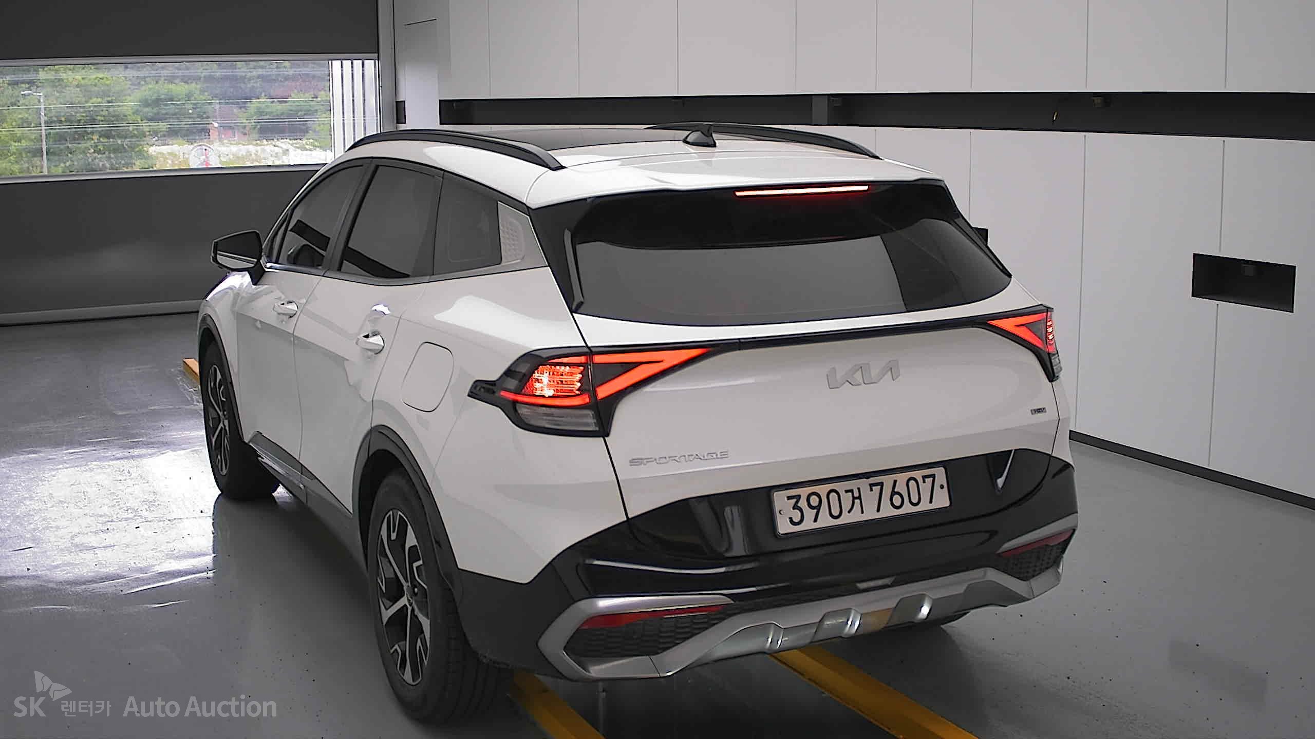 2022 - kia sportage