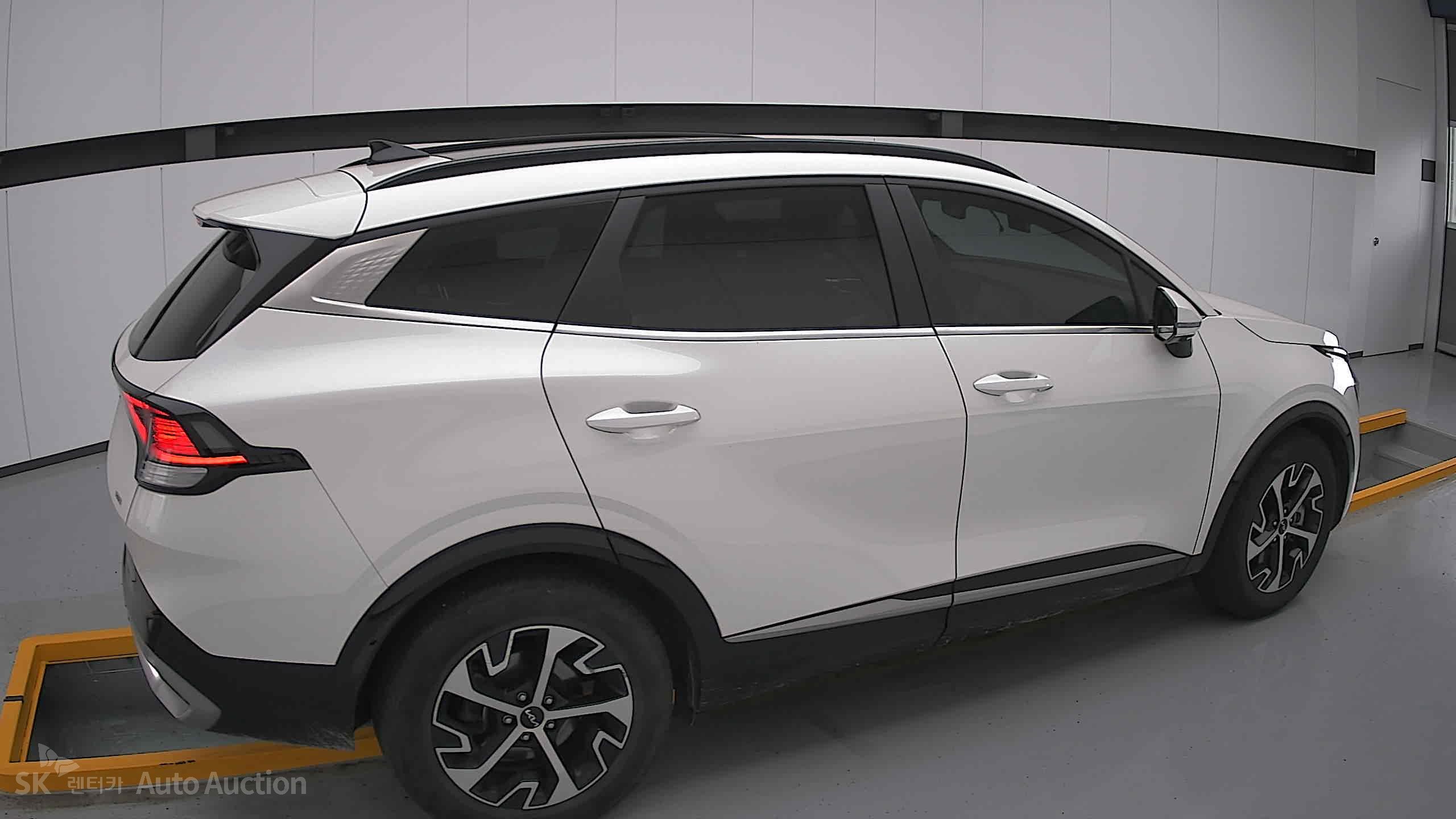 2022 - kia sportage