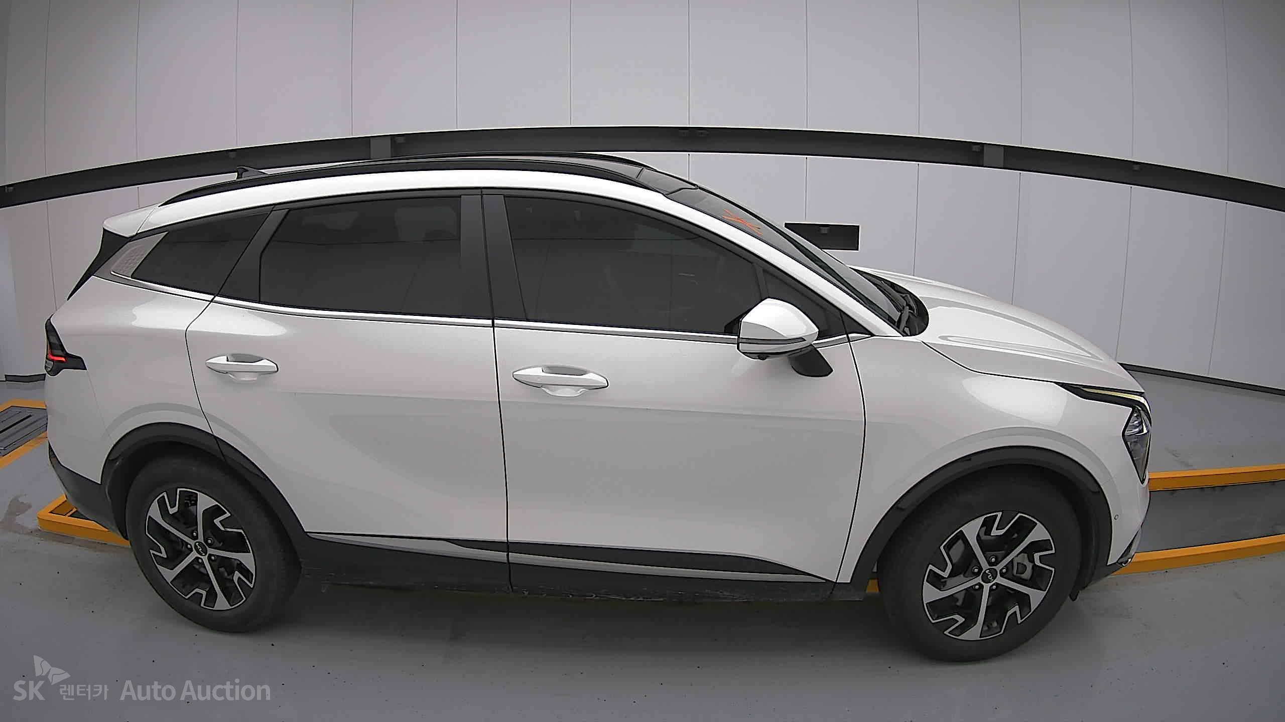 2022 - kia sportage