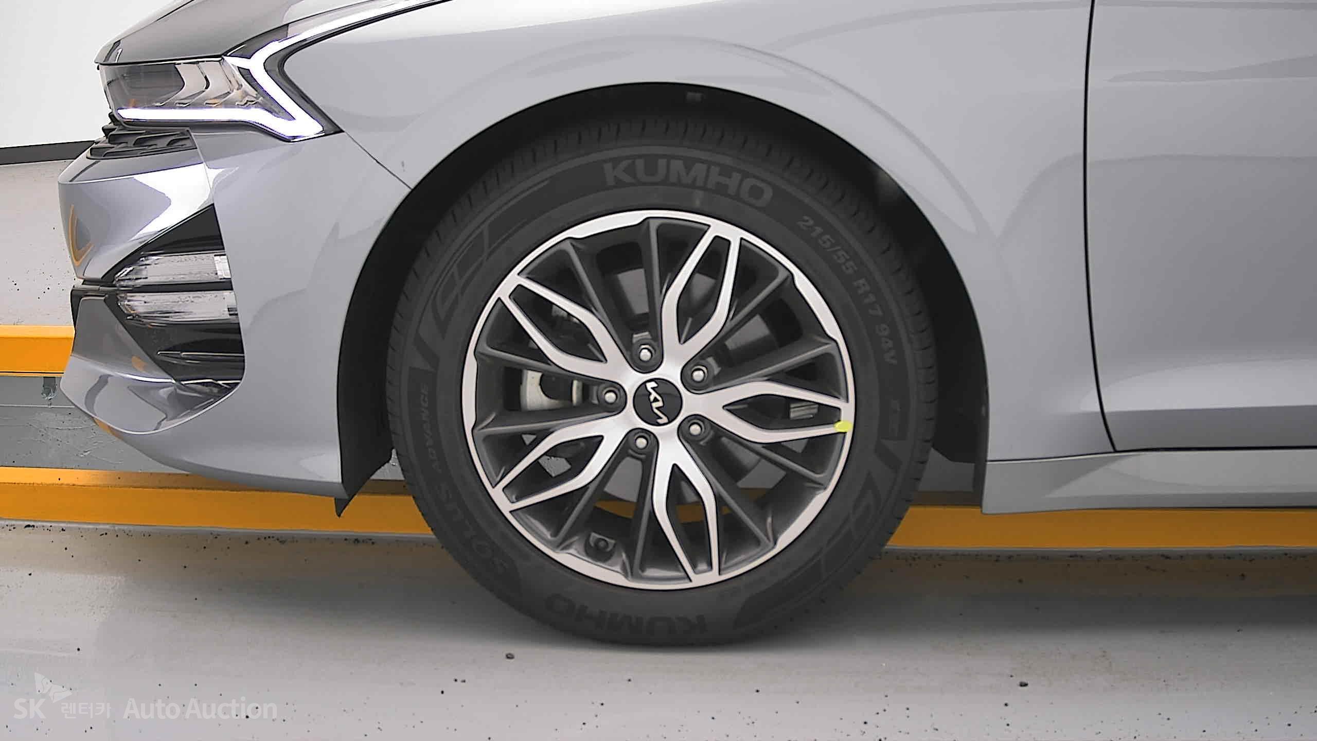 2023 - kia k5