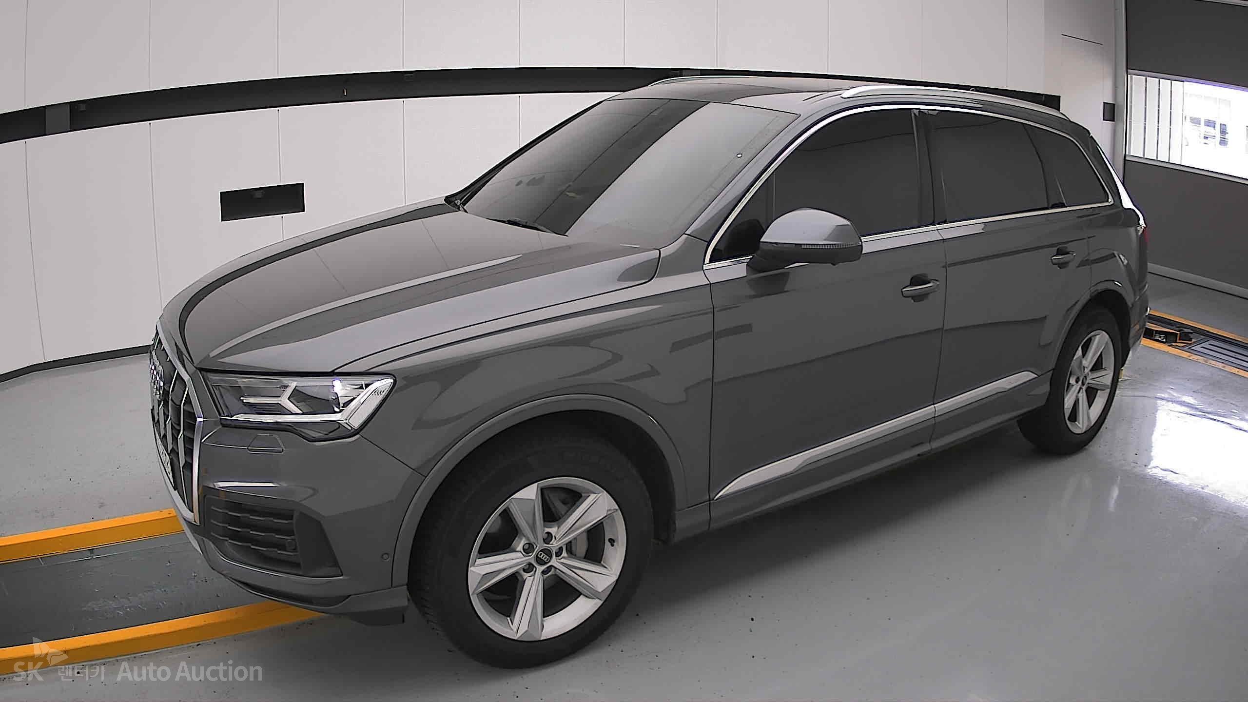 2022 - audi q7