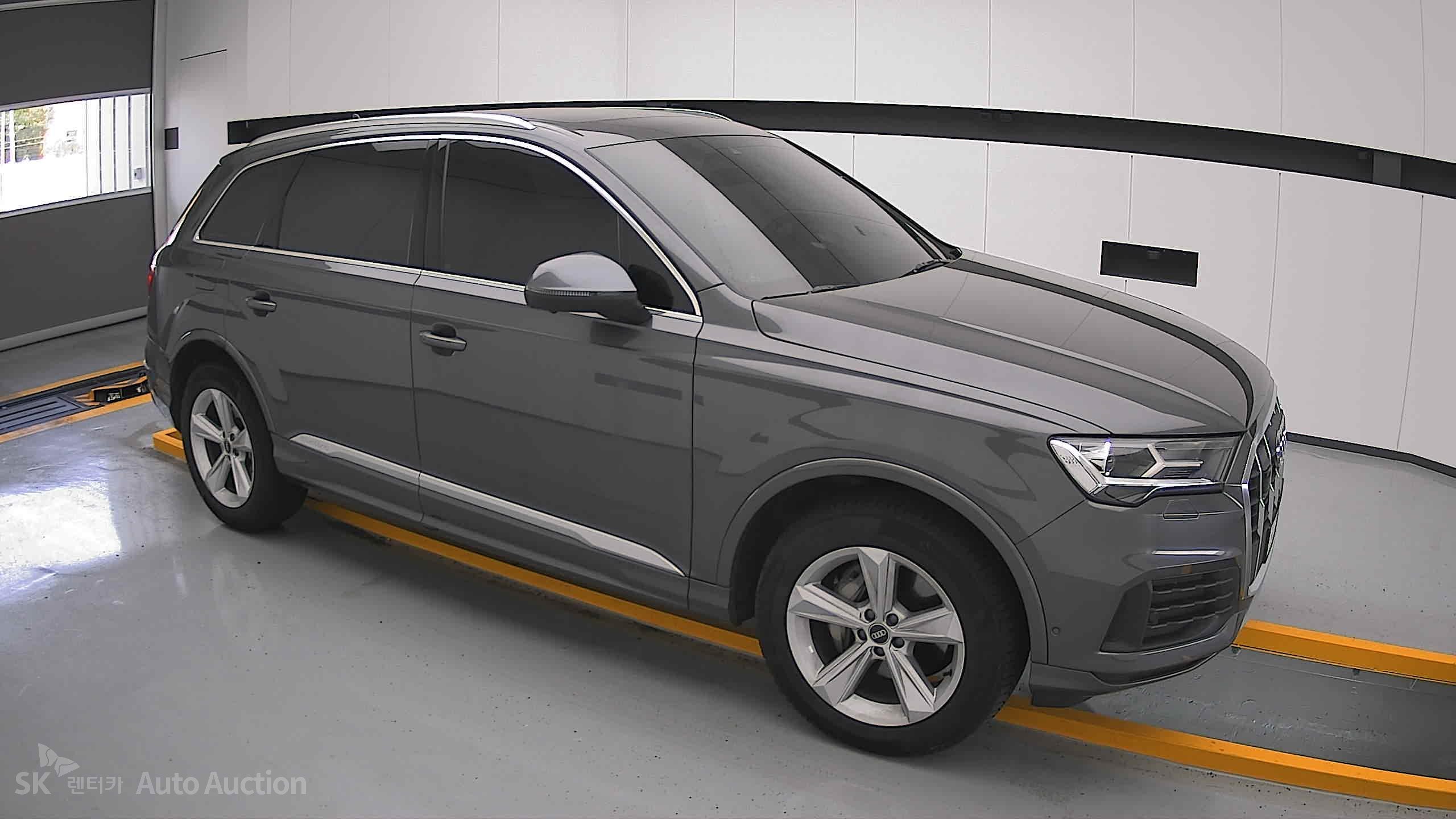2022 - audi q7
