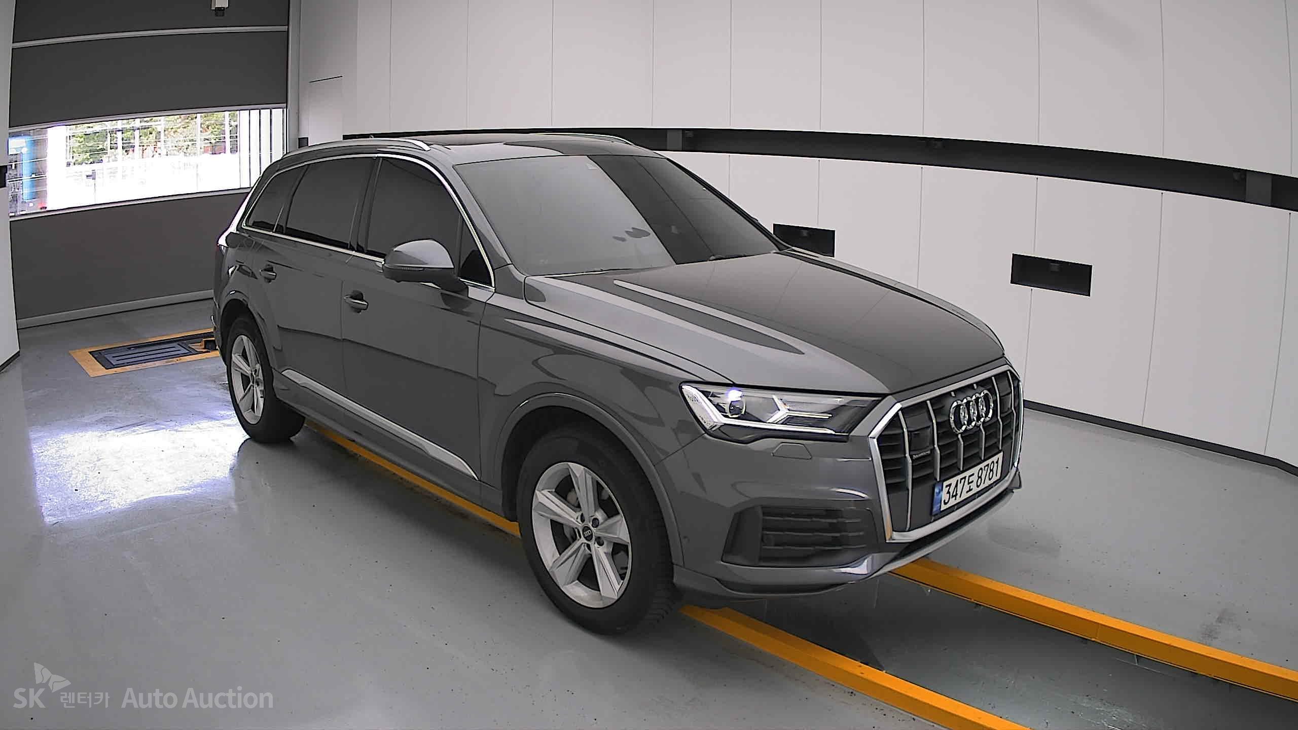 2022 - audi q7