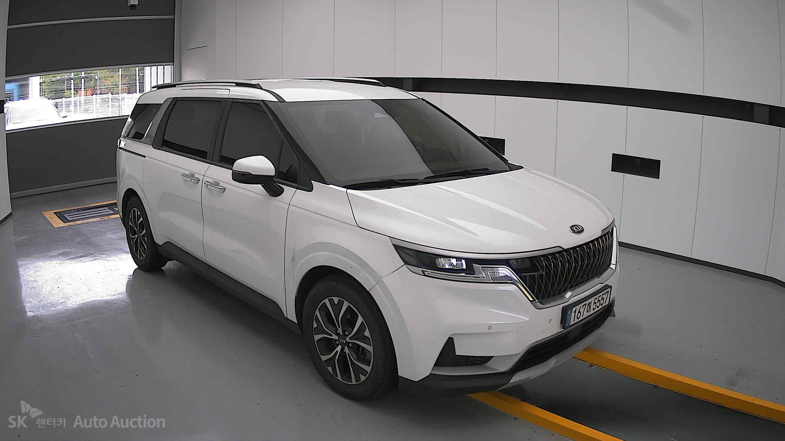 2021 - kia carnival