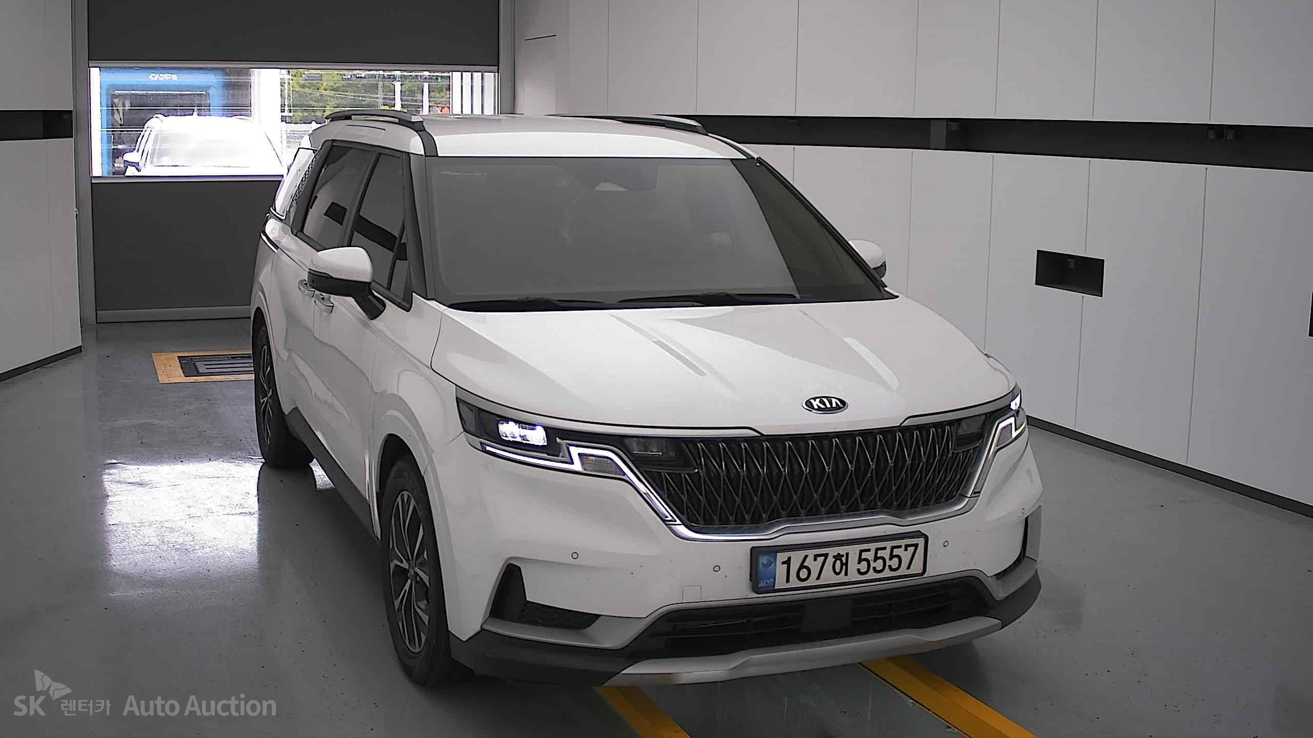 2021 - kia carnival