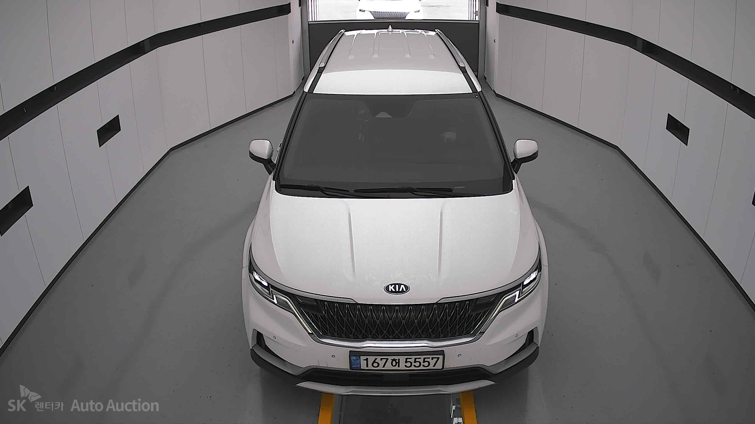 2021 - kia carnival