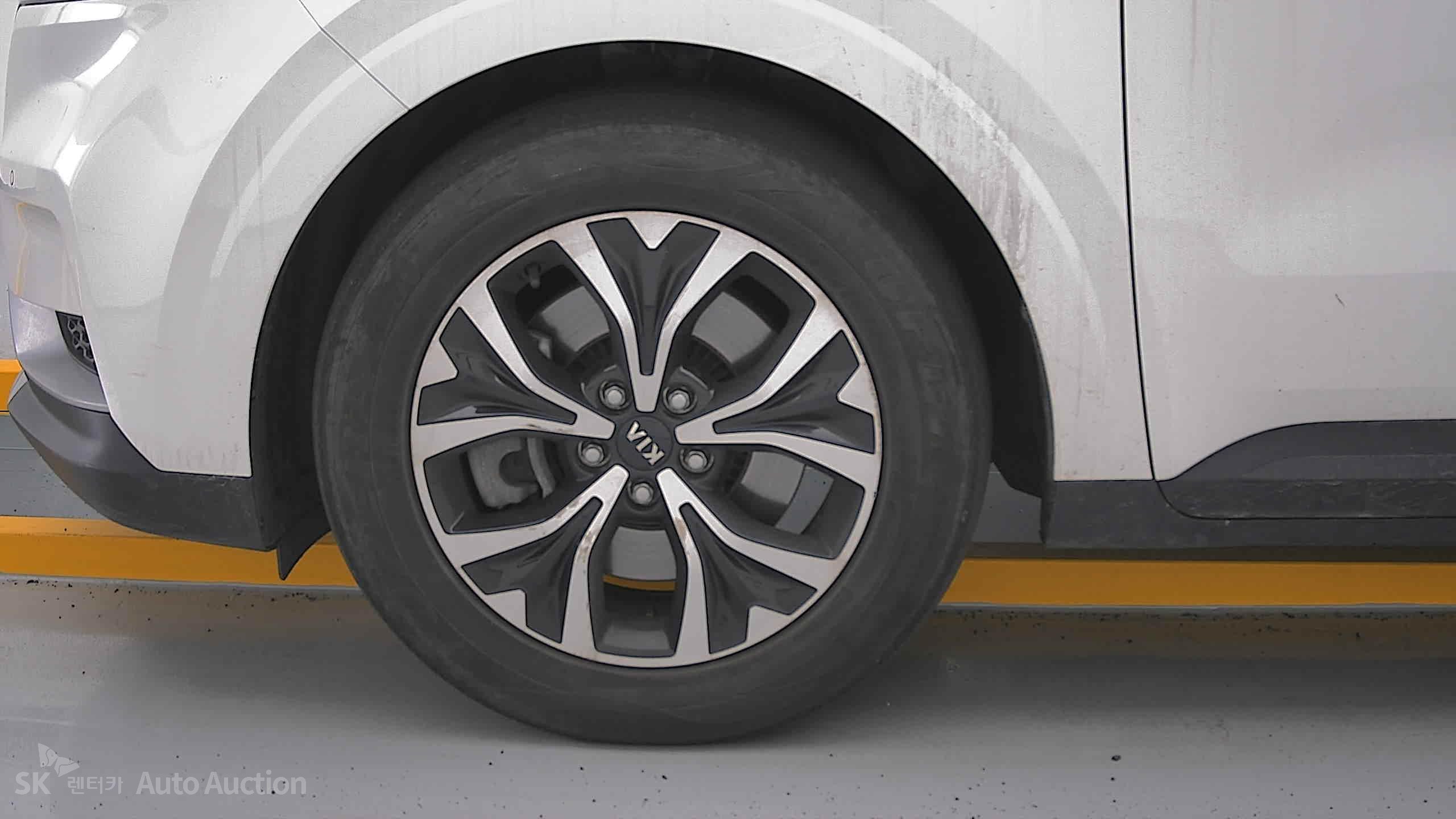 2021 - kia carnival